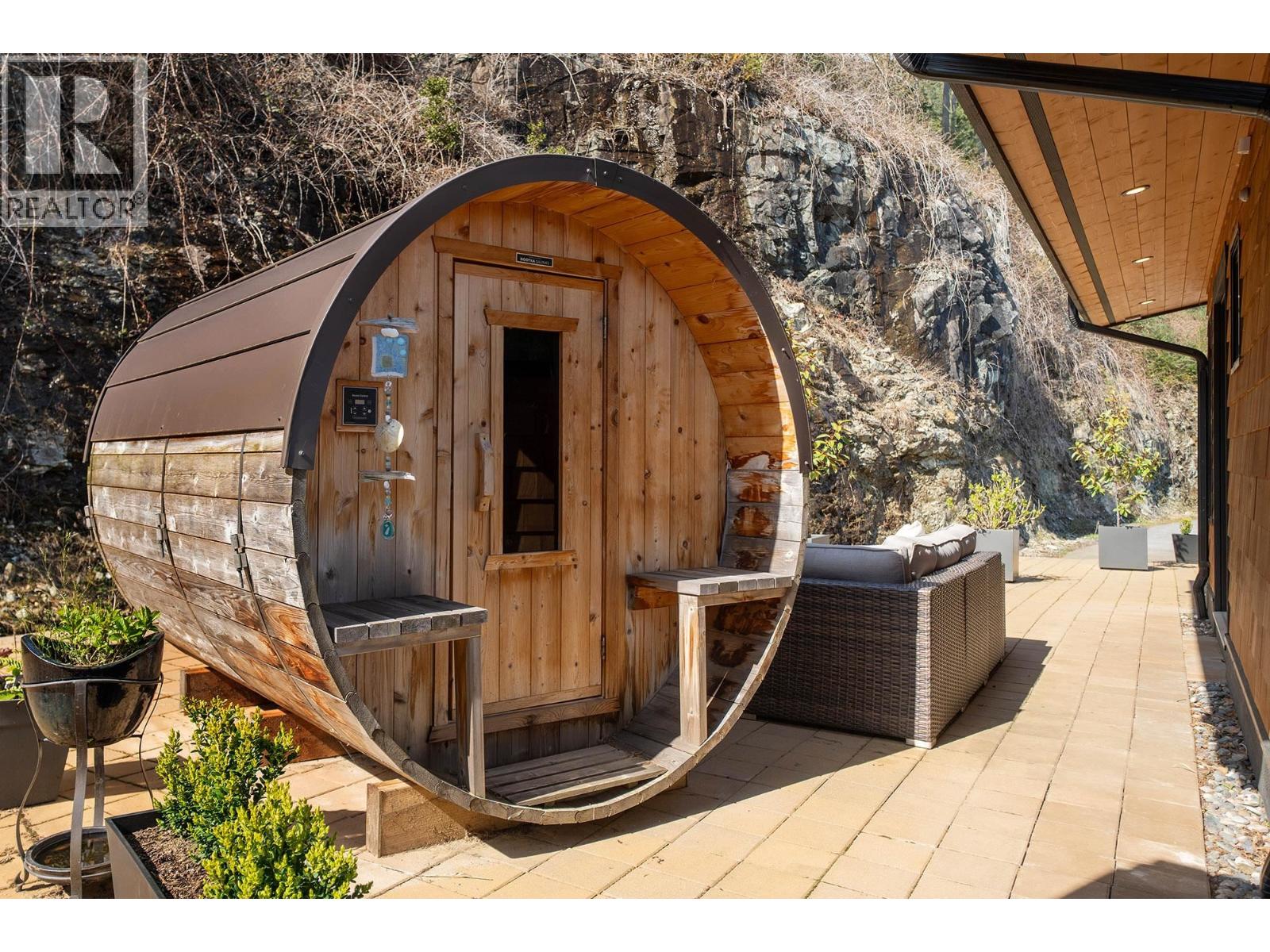 242 Shore Lane, Bowen Island, British Columbia  V0N 1G2 - Photo 29 - R3107003