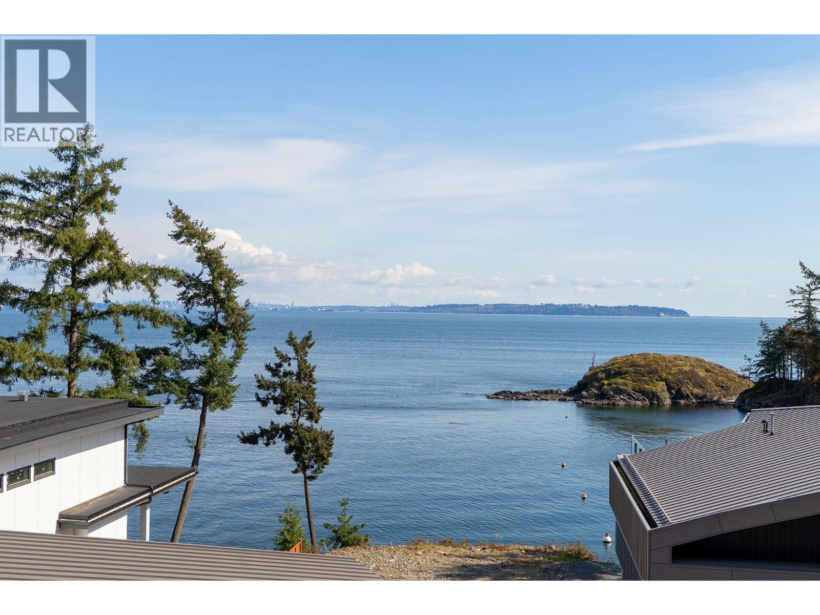 242 Shore Lane, Bowen Island, British Columbia  V0N 1G2 - Photo 3 - R3107003