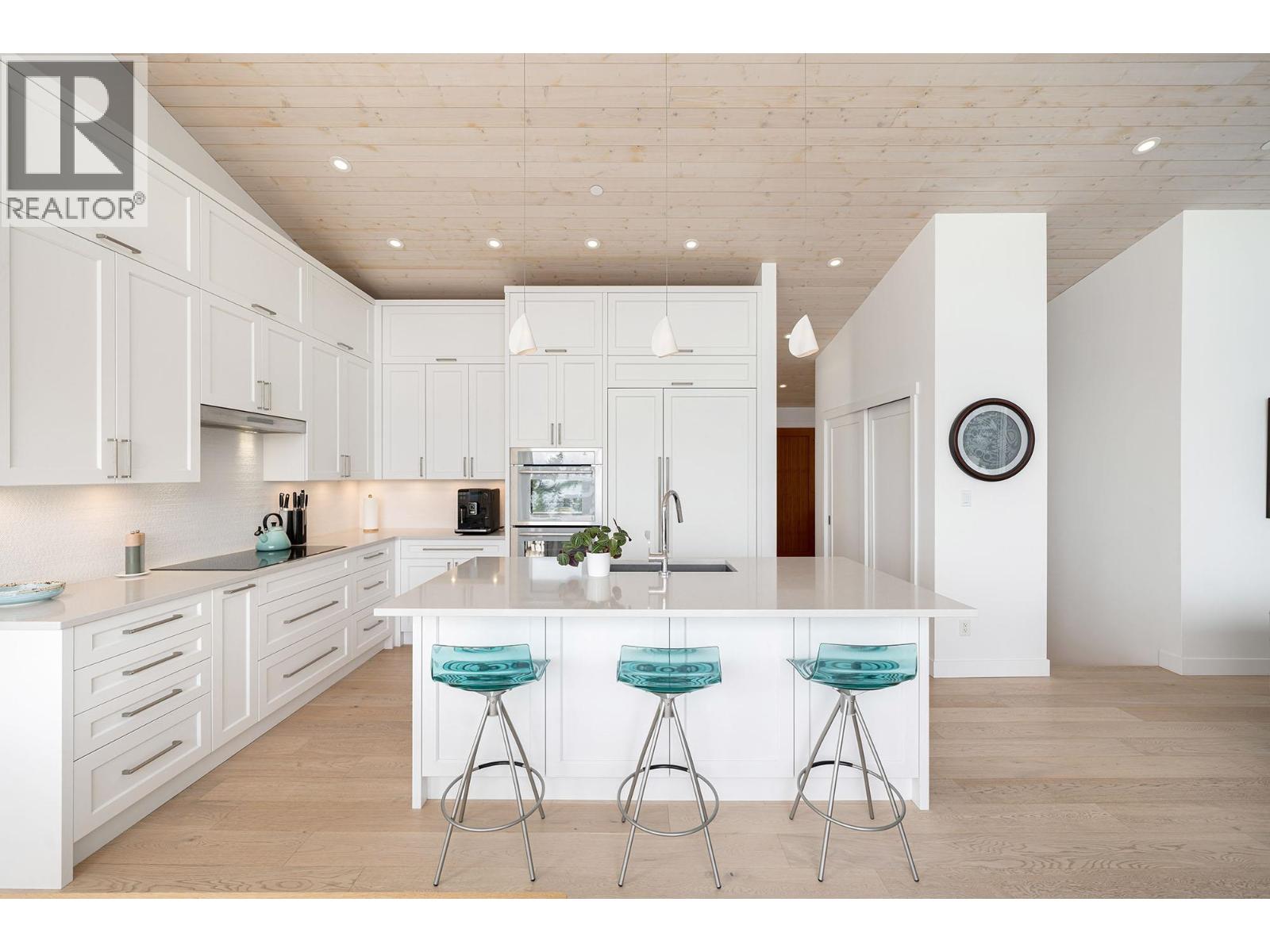 242 Shore Lane, Bowen Island, British Columbia  V0N 1G2 - Photo 8 - R3107003