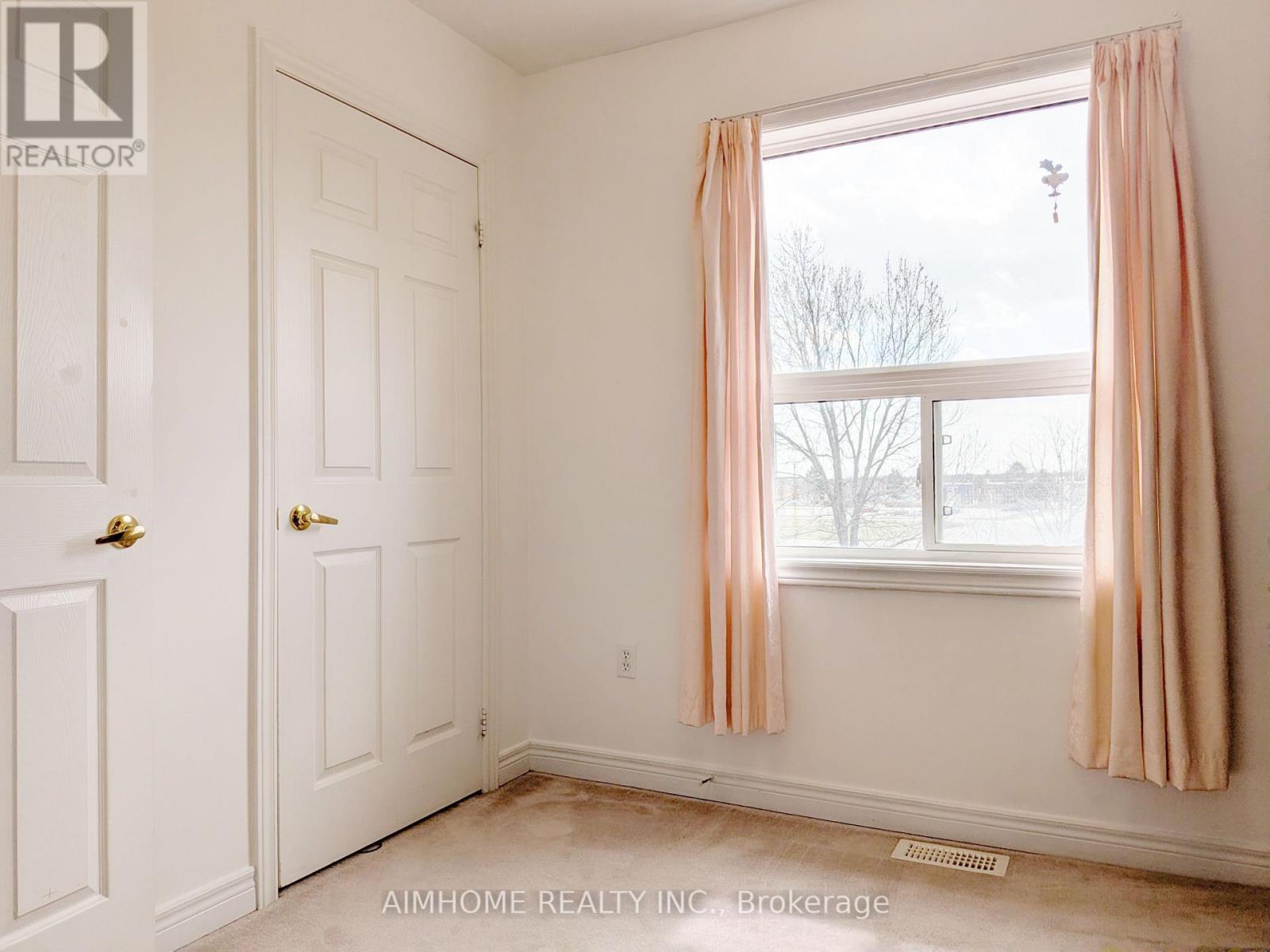 74 Sunway Square, Markham (Raymerville), Ontario  L3P 7X5 - Photo 26 - N12955456