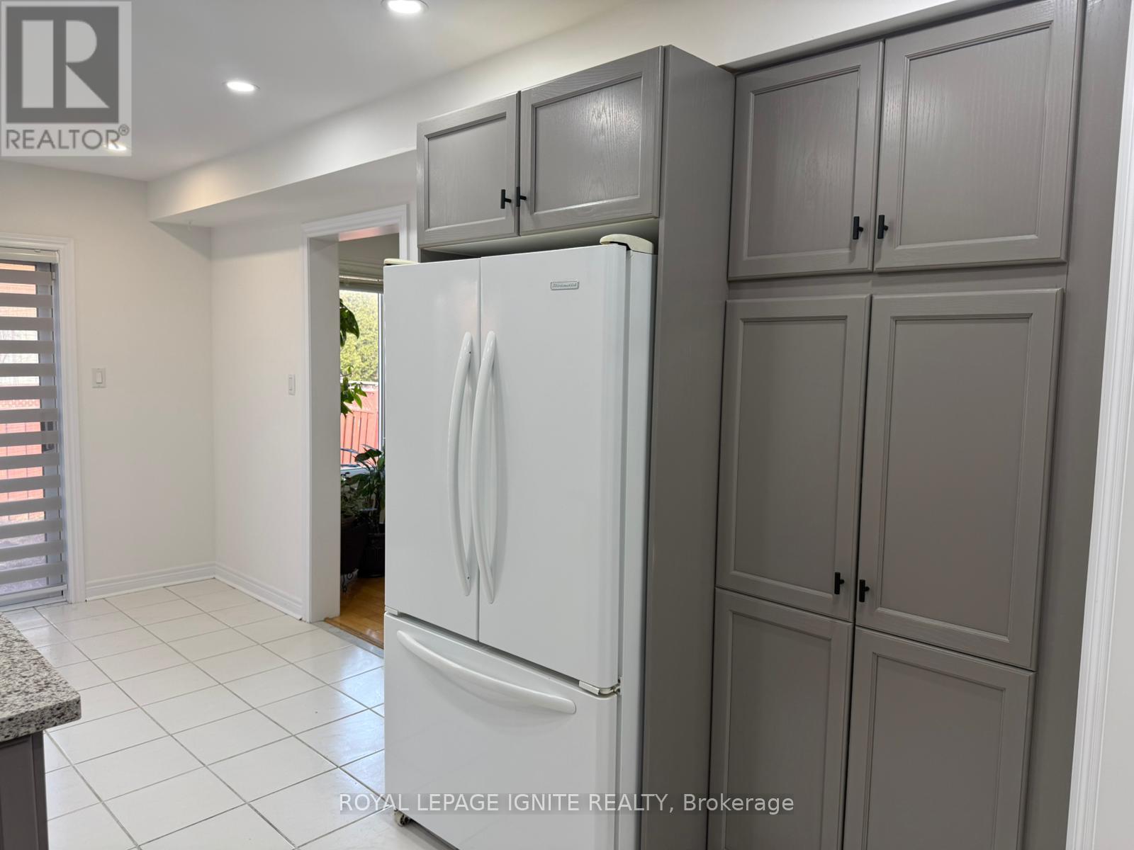 3 Todmorden Drive, Brampton, Ontario  L7A 1M5 - Photo 14 - W12952868