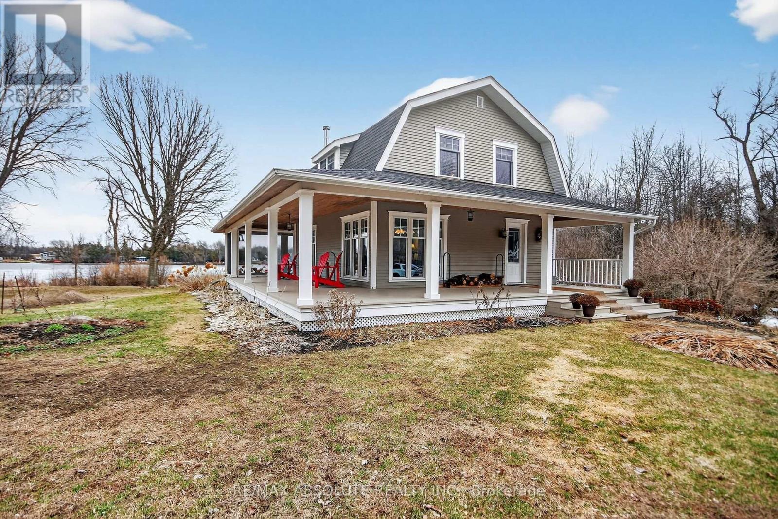 689 Rideau River Road, Montague, Ontario  K0G 1N0 - Photo 3 - X12957964