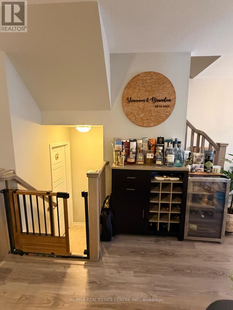 14 - 22 Spring Creek Drive, Hamilton, Ontario  L0R 2H8 - Photo 6 - X12959660