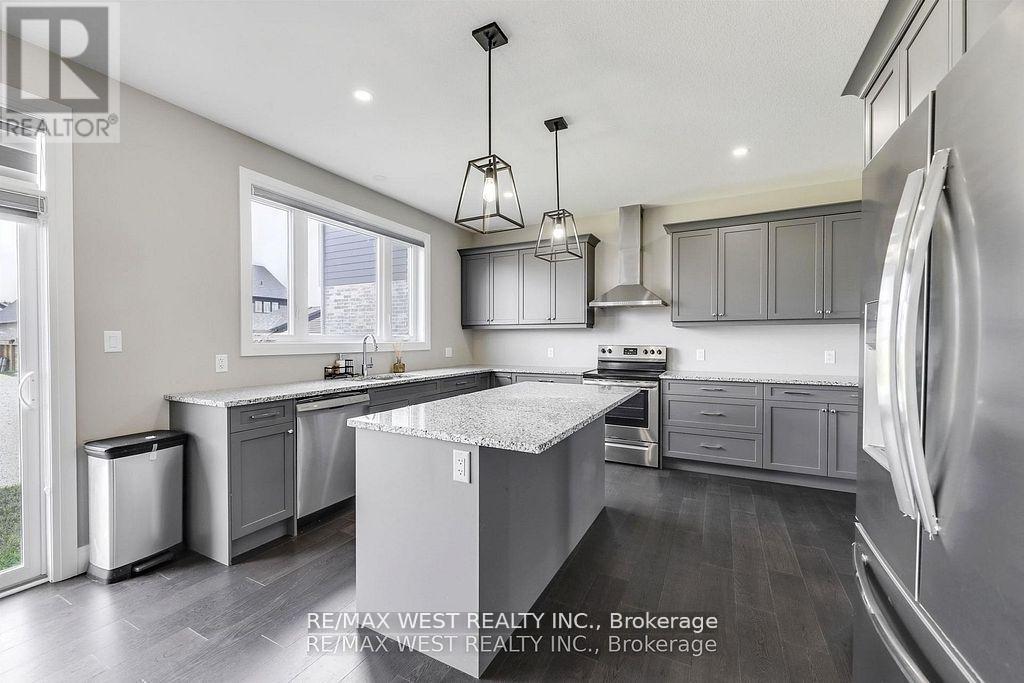 25 Greenbrier Ridge, Thames Centre, Ontario  N0L 1G2 - Photo 12 - X12959678