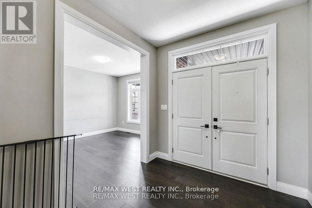 25 Greenbrier Ridge, Thames Centre, Ontario  N0L 1G2 - Photo 3 - X12959678