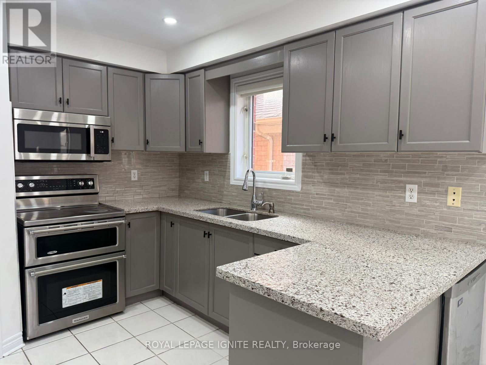 3 Todmorden Drive, Brampton, Ontario  L7A 1M5 - Photo 17 - W12952868