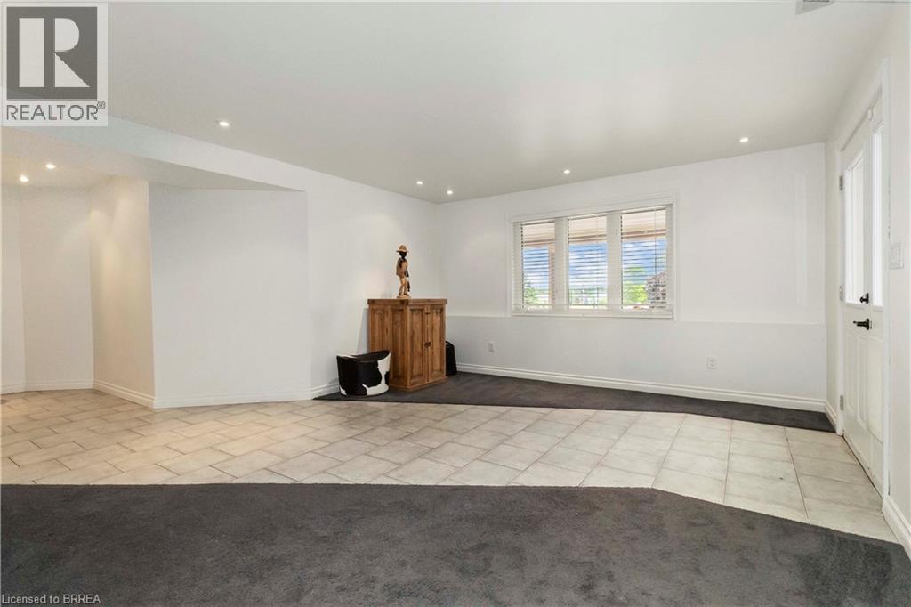 221 Old Onondaga Road E, Brantford, Ontario  N3T 5L4 - Photo 38 - 40806501