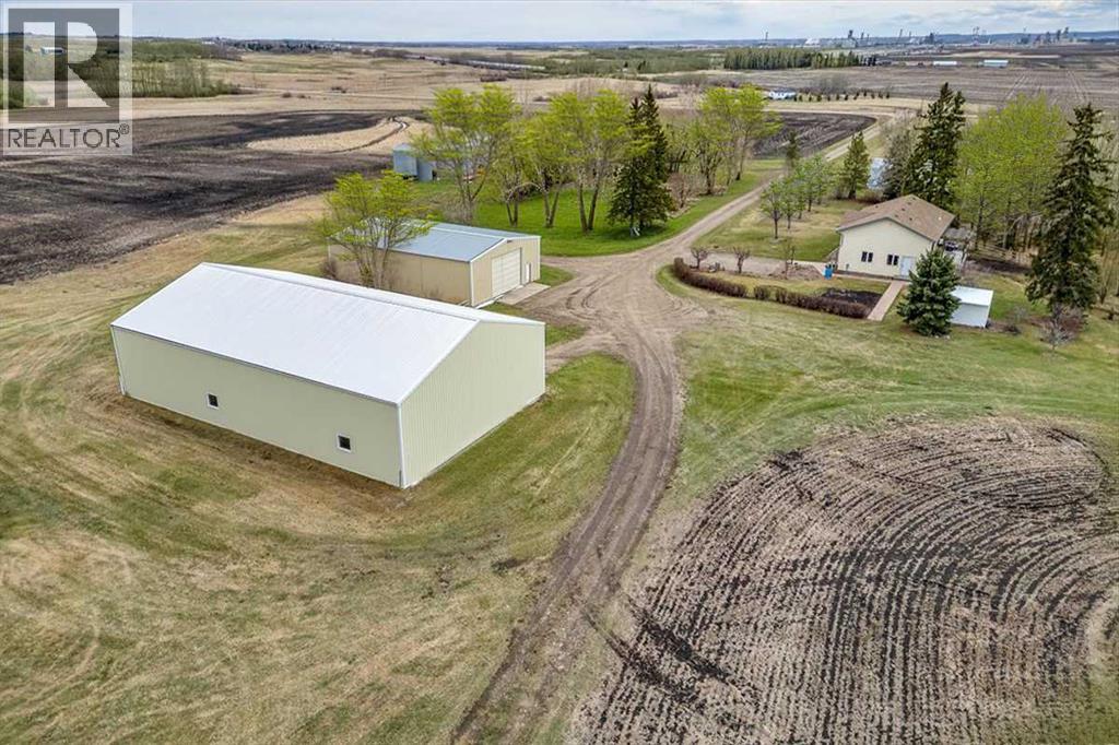 25408 Highway 597, Rural Lacombe County, Alberta  T4L 2N2 - Photo 1 - A2283585