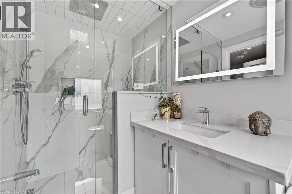 22 Hazelwood Avenue, Grimsby, Ontario  L3M 1K1 - Photo 15 - 40816472