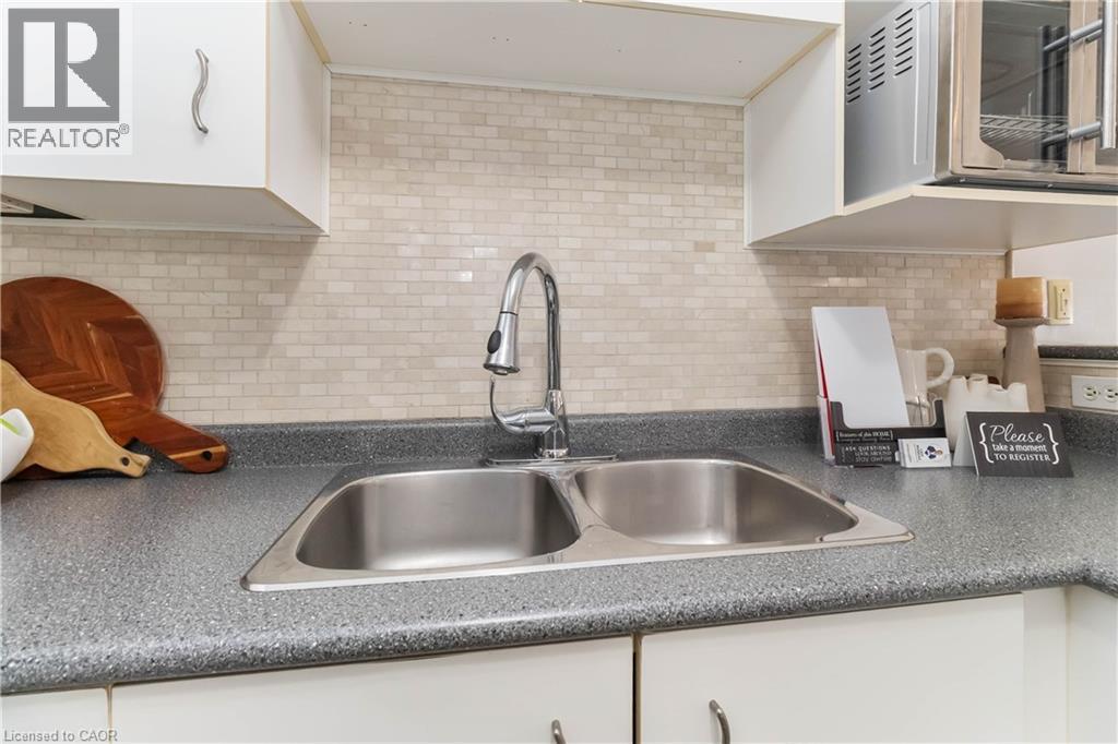 4015 Kilmer Drive Unit# 110, Burlington, Ontario  L7M 4M4 - Photo 21 - 40816653