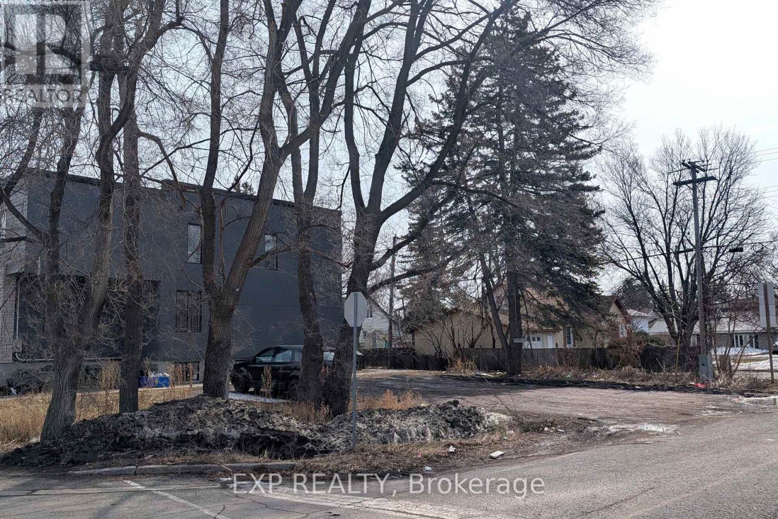 2 Pender Street, Ottawa, Ontario K2G 1J5 - Photo 9 - X12959736