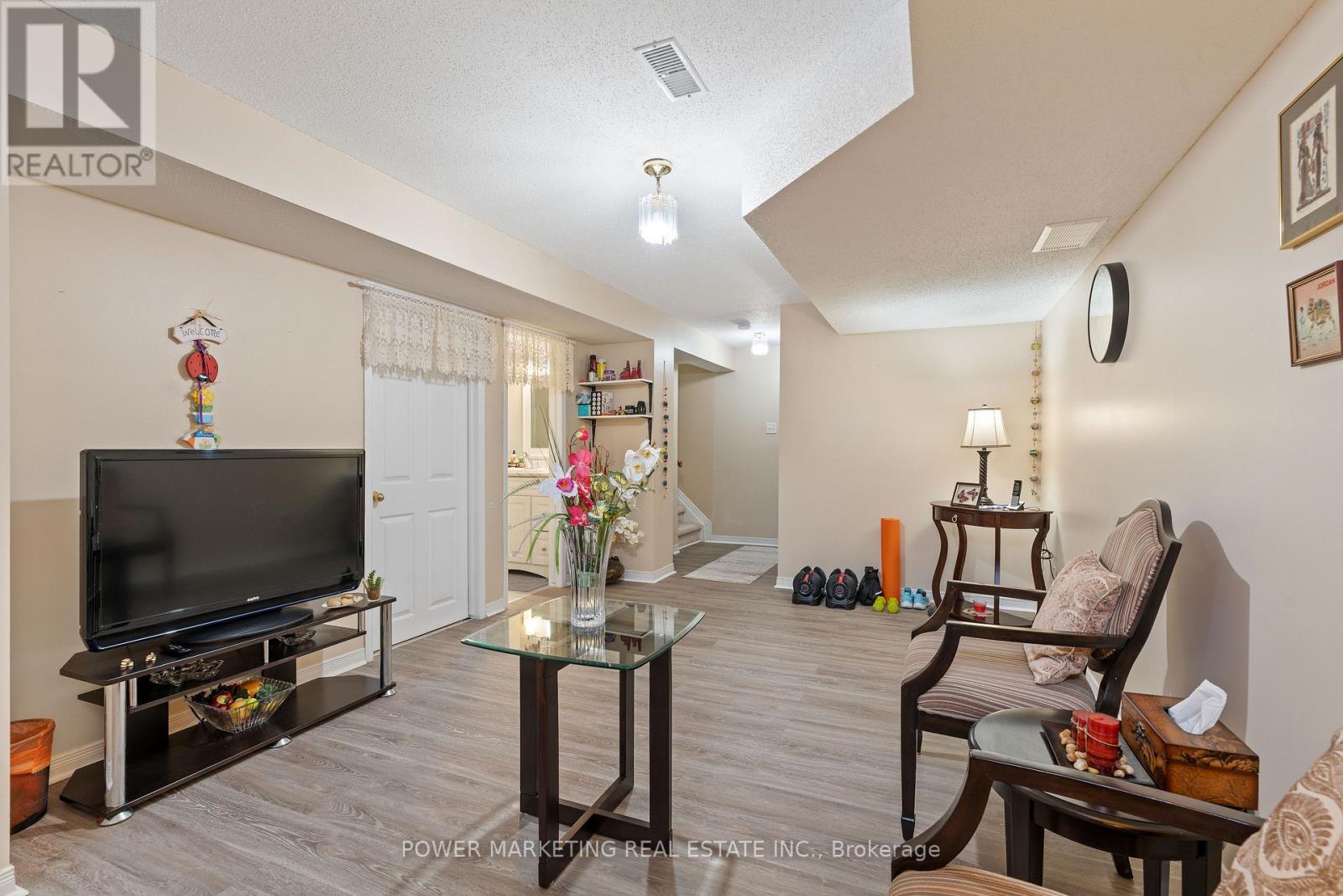 1096 Ballantyne Drive, Ottawa, Ontario  K4A 4C6 - Photo 24 - X12959776