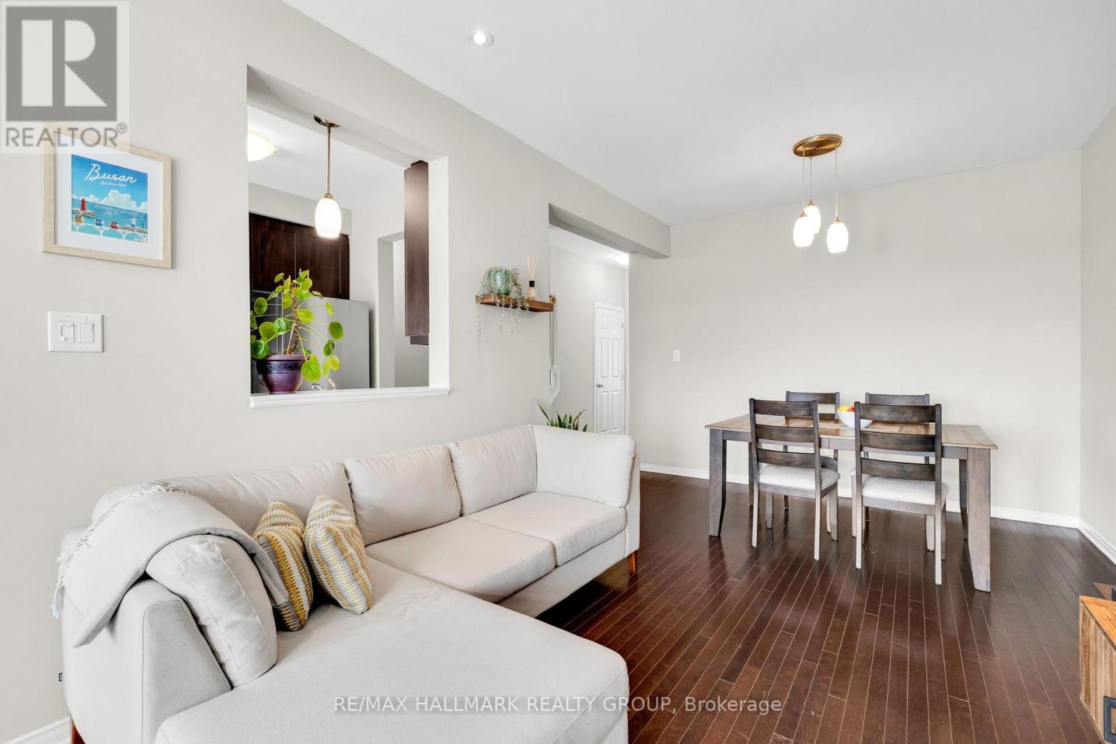 132 Laramie Crescent, Ottawa, Ontario  K2J 5Z8 - Photo 13 - X12959784