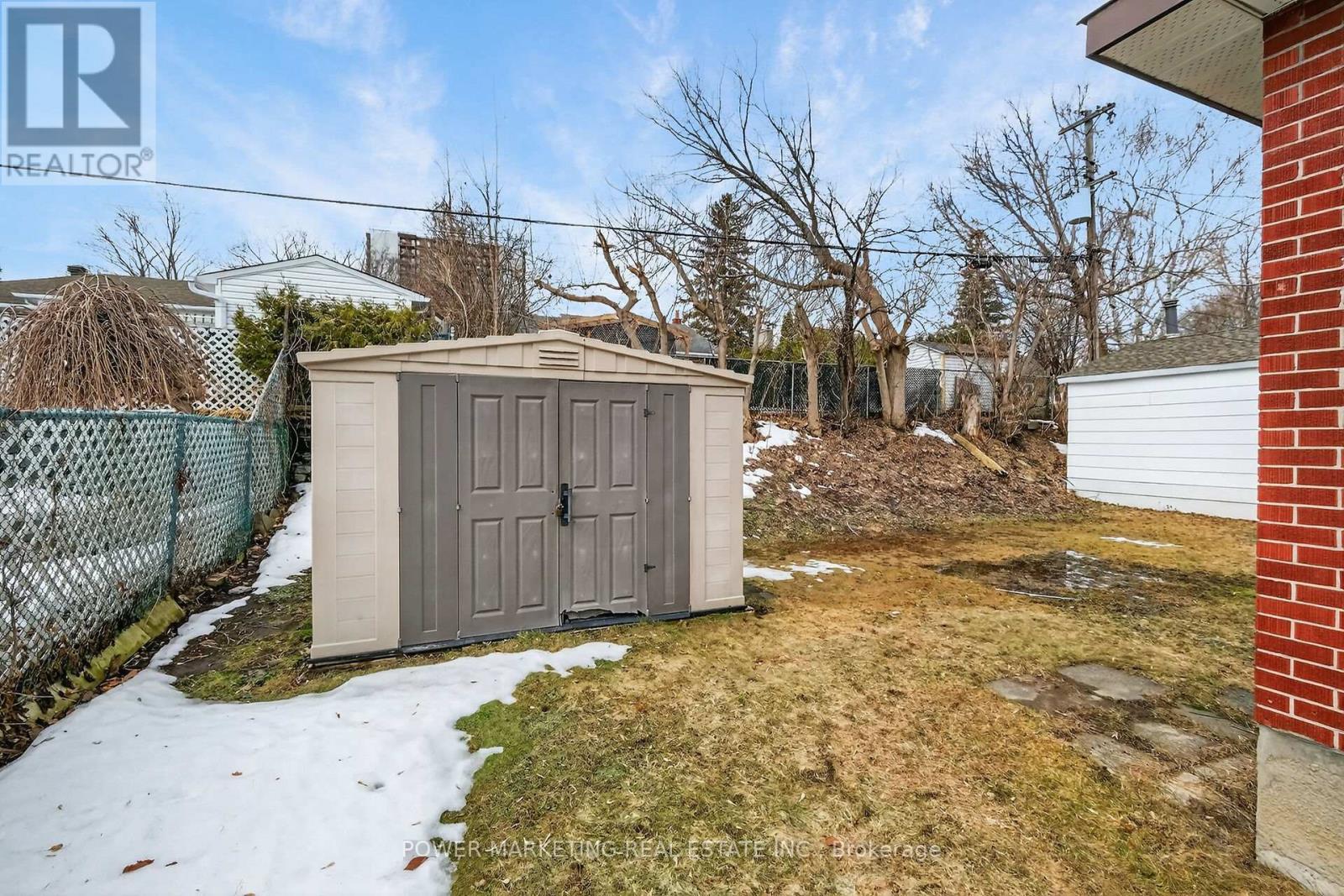 944 Eve Street, Ottawa, Ontario  K1K 3R4 - Photo 47 - X12959798