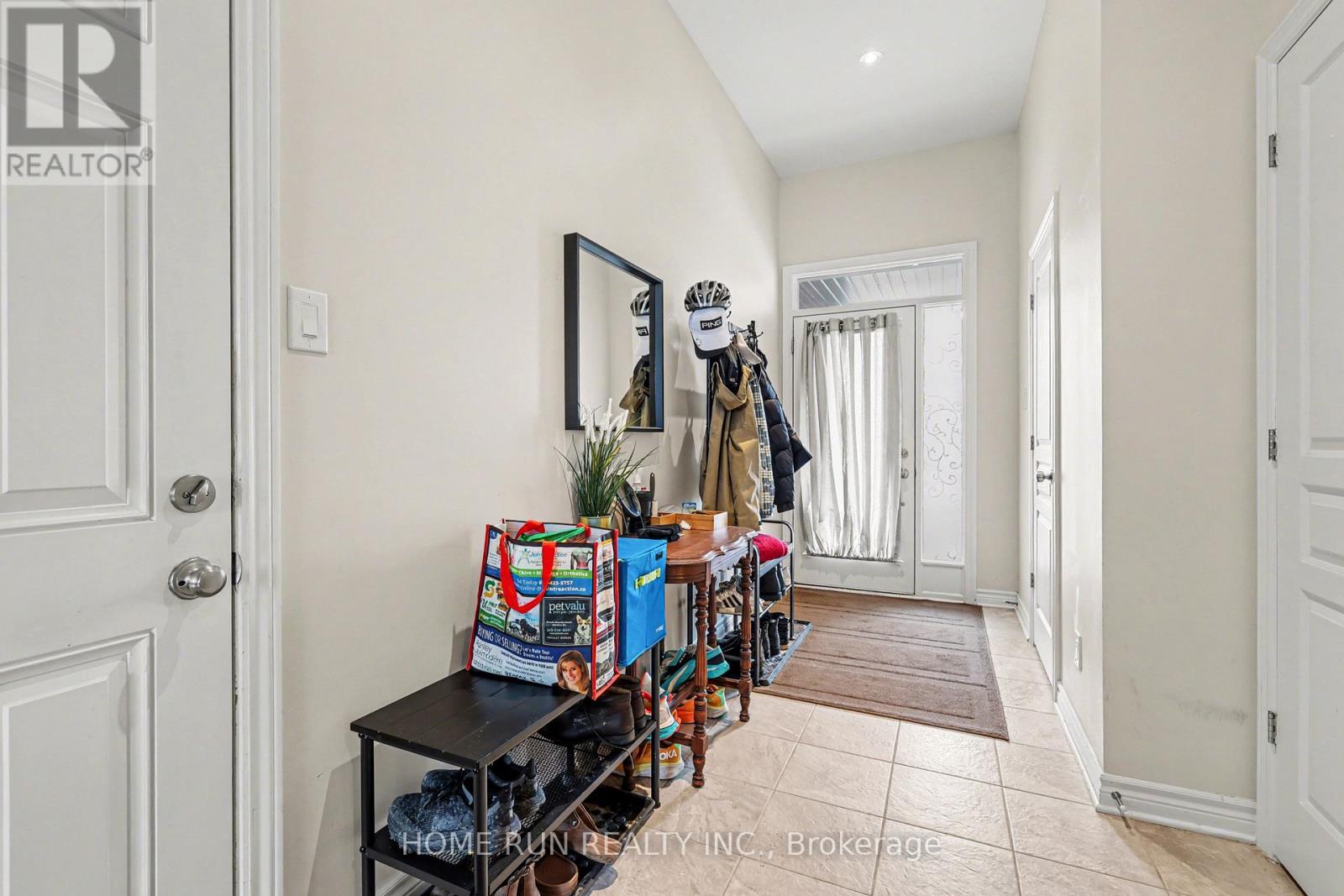 257 Dolce Crescent, Ottawa, Ontario  K1X 0B3 - Photo 3 - X12959870