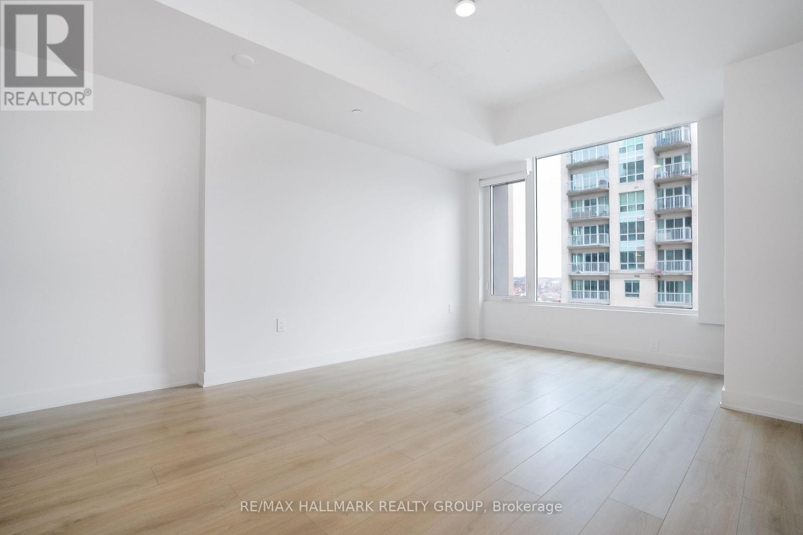 2308 - 199 Rideau Street, Ottawa, Ontario  K1N 0E9 - Photo 11 - X12959920