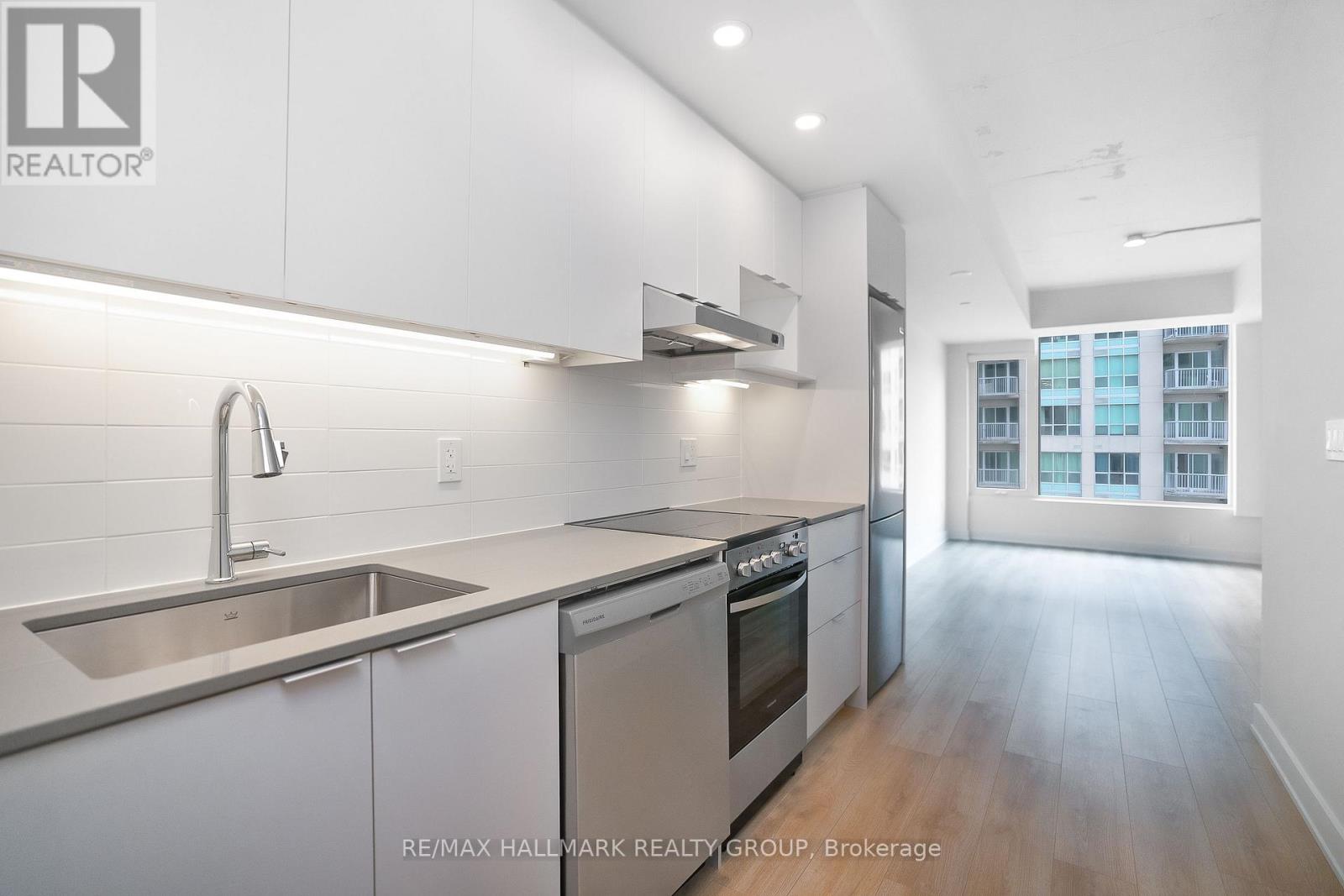 2308 - 199 Rideau Street, Ottawa, Ontario  K1N 0E9 - Photo 5 - X12959920