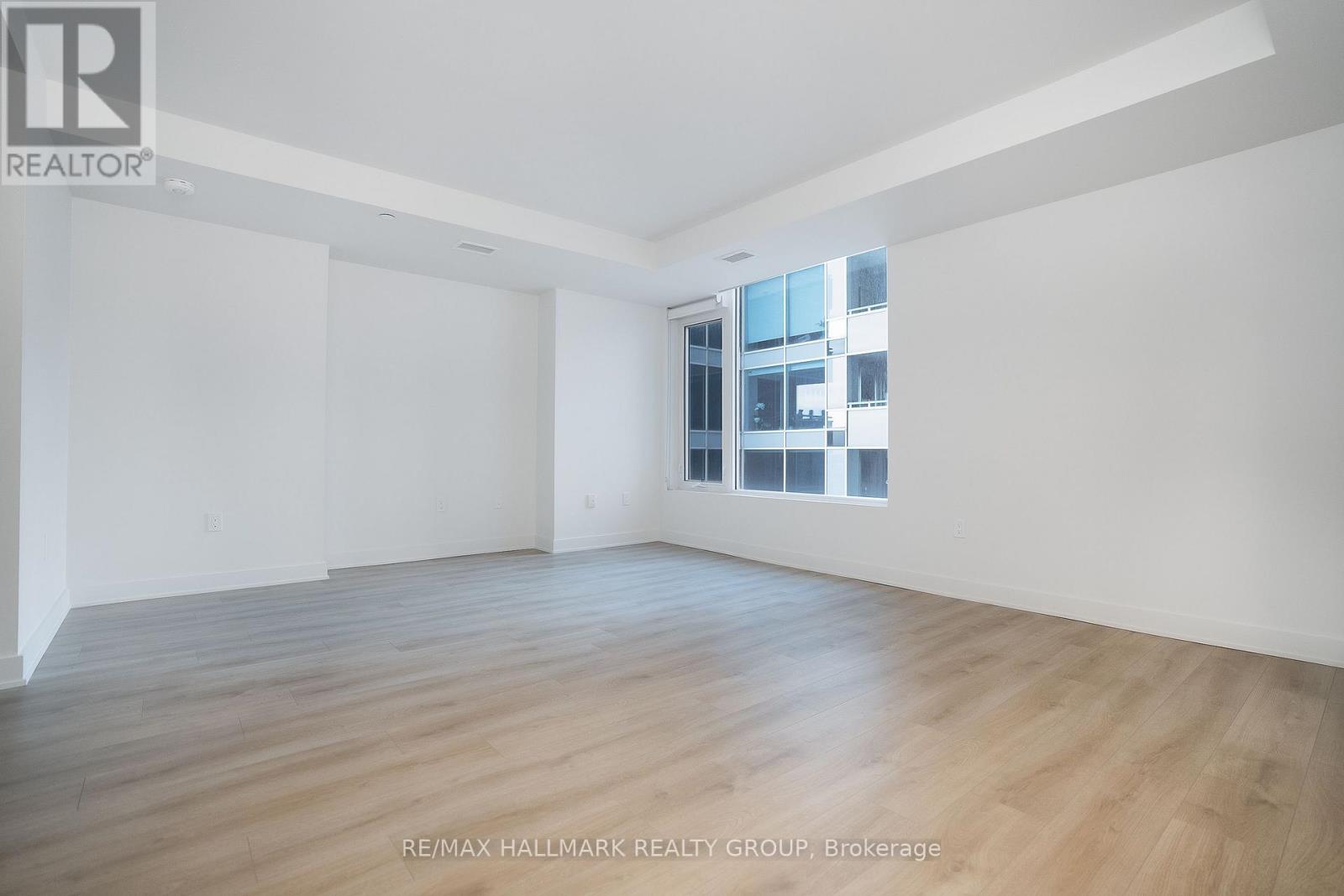 2214 - 199 Rideau Street, Ottawa, Ontario  K1N 0E9 - Photo 10 - X12959922