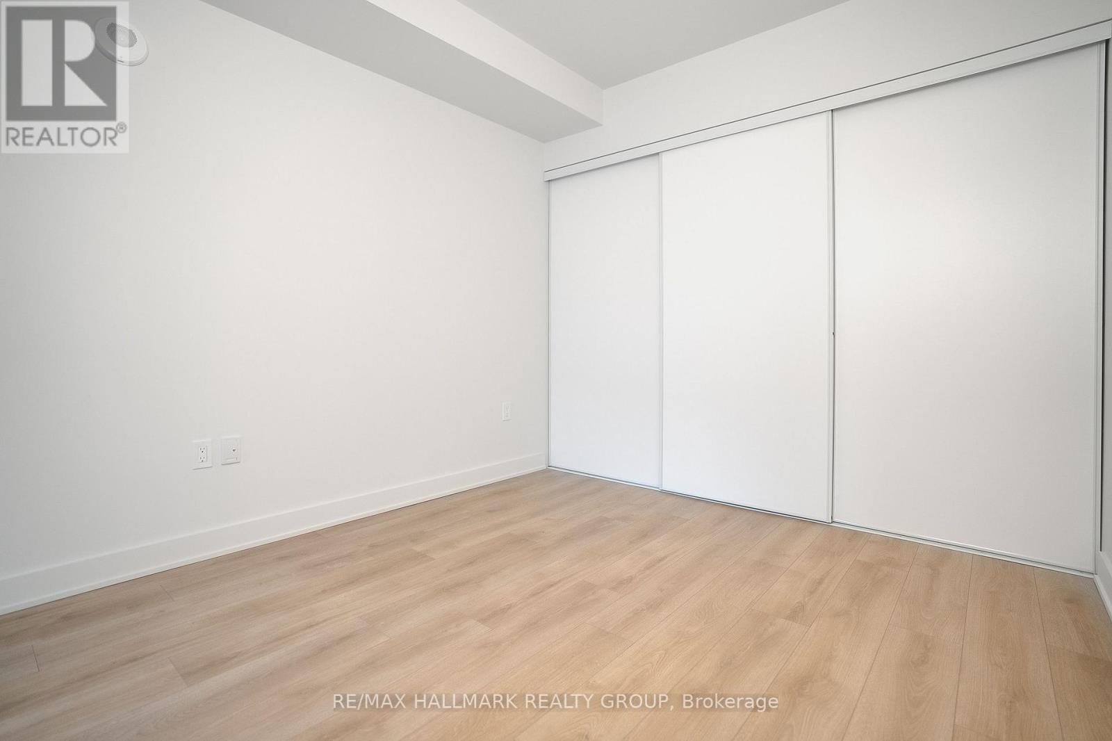 2214 - 199 Rideau Street, Ottawa, Ontario  K1N 0E9 - Photo 13 - X12959922