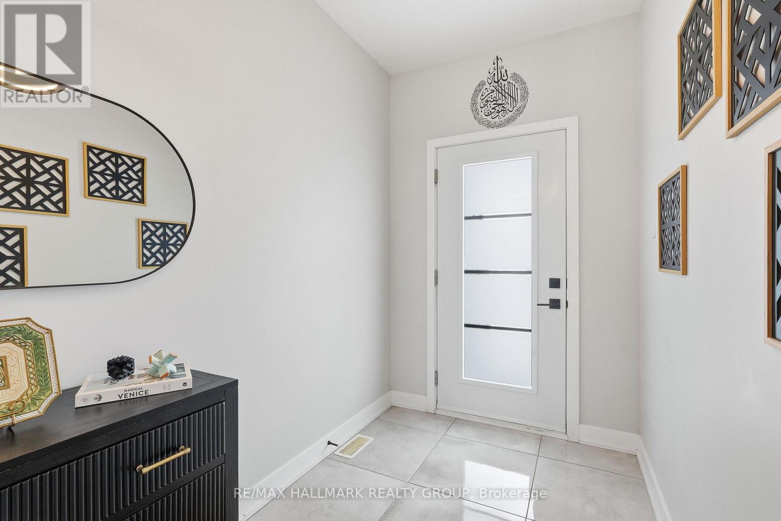 294 Trillium Circle, Alfred And Plantagenet, Ontario  K0A 3K0 - Photo 4 - X12959926