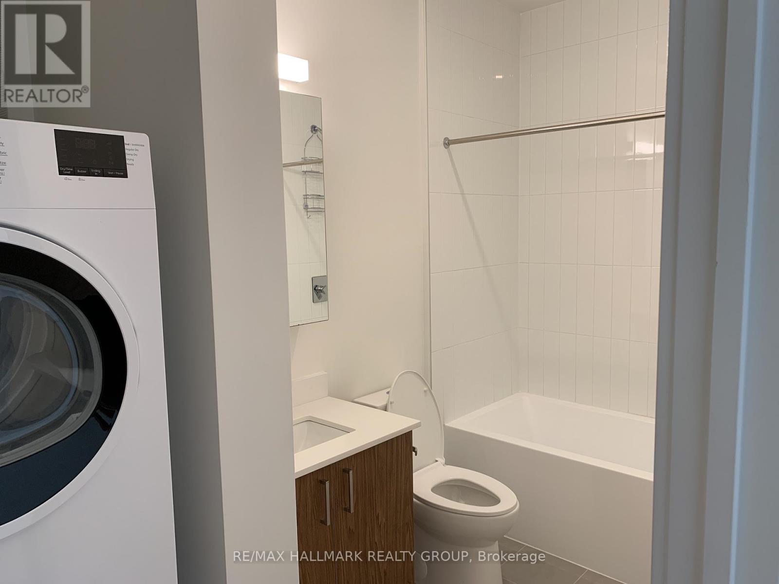 702 - 192 Bronson Avenue, Ottawa, Ontario  K1R 0E7 - Photo 10 - X12959928