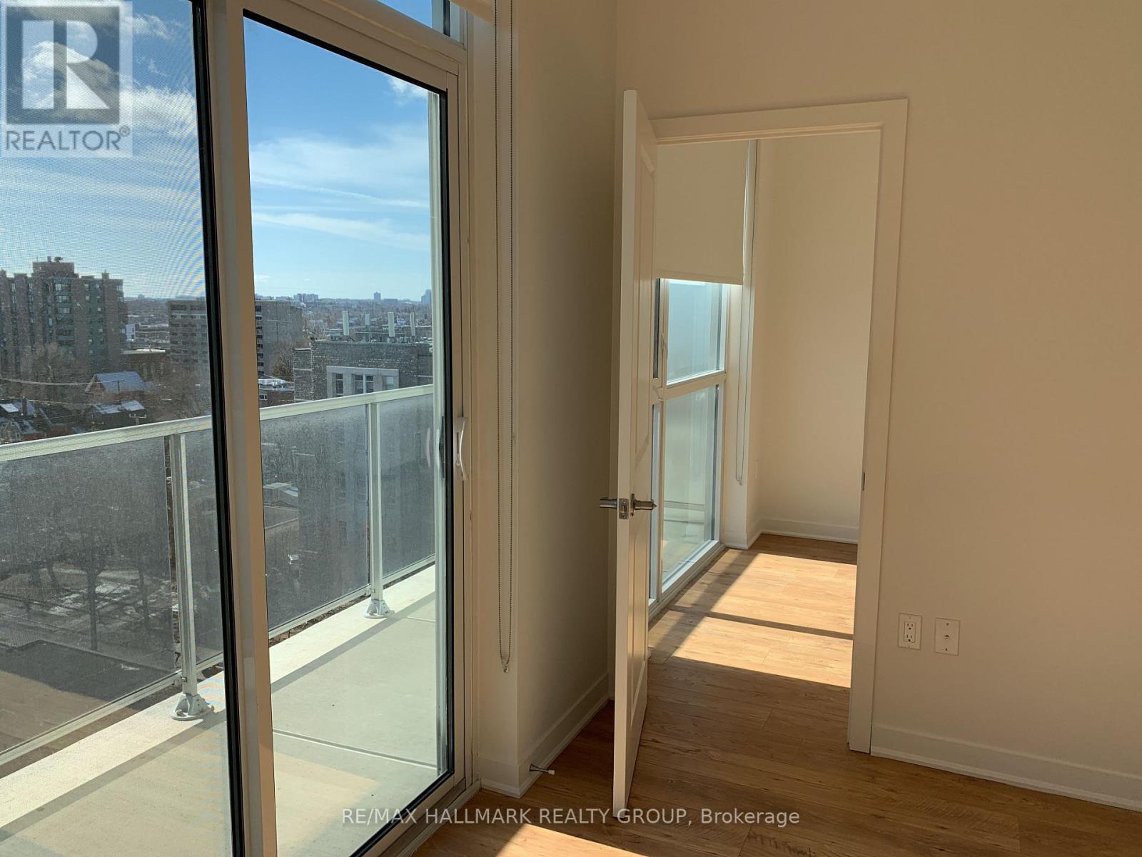 702 - 192 Bronson Avenue, Ottawa, Ontario  K1R 0E7 - Photo 12 - X12959928