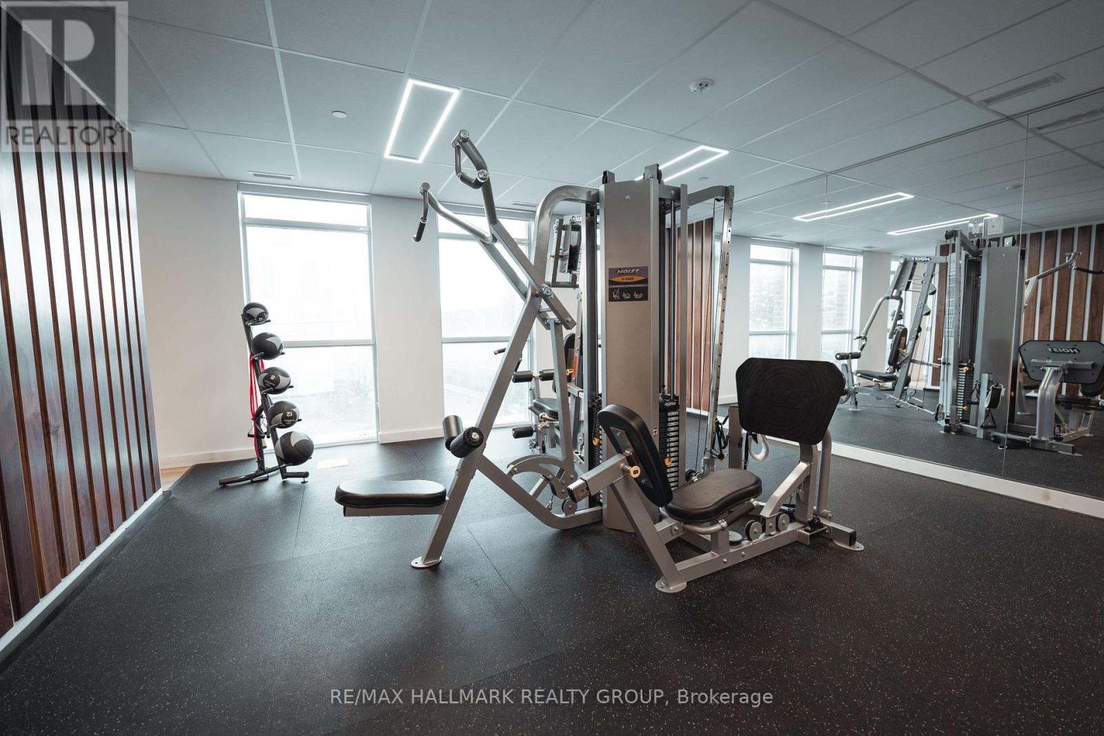 702 - 192 Bronson Avenue, Ottawa, Ontario  K1R 0E7 - Photo 17 - X12959928