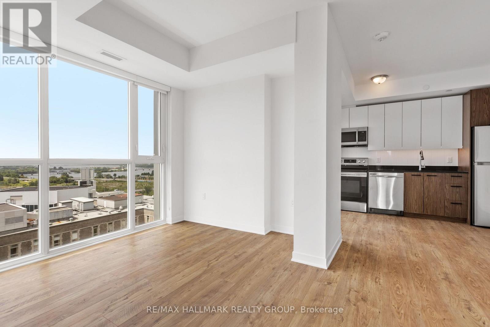 604 - 192 Bronson Avenue, Ottawa, Ontario  K1R 0E7 - Photo 6 - X12959932