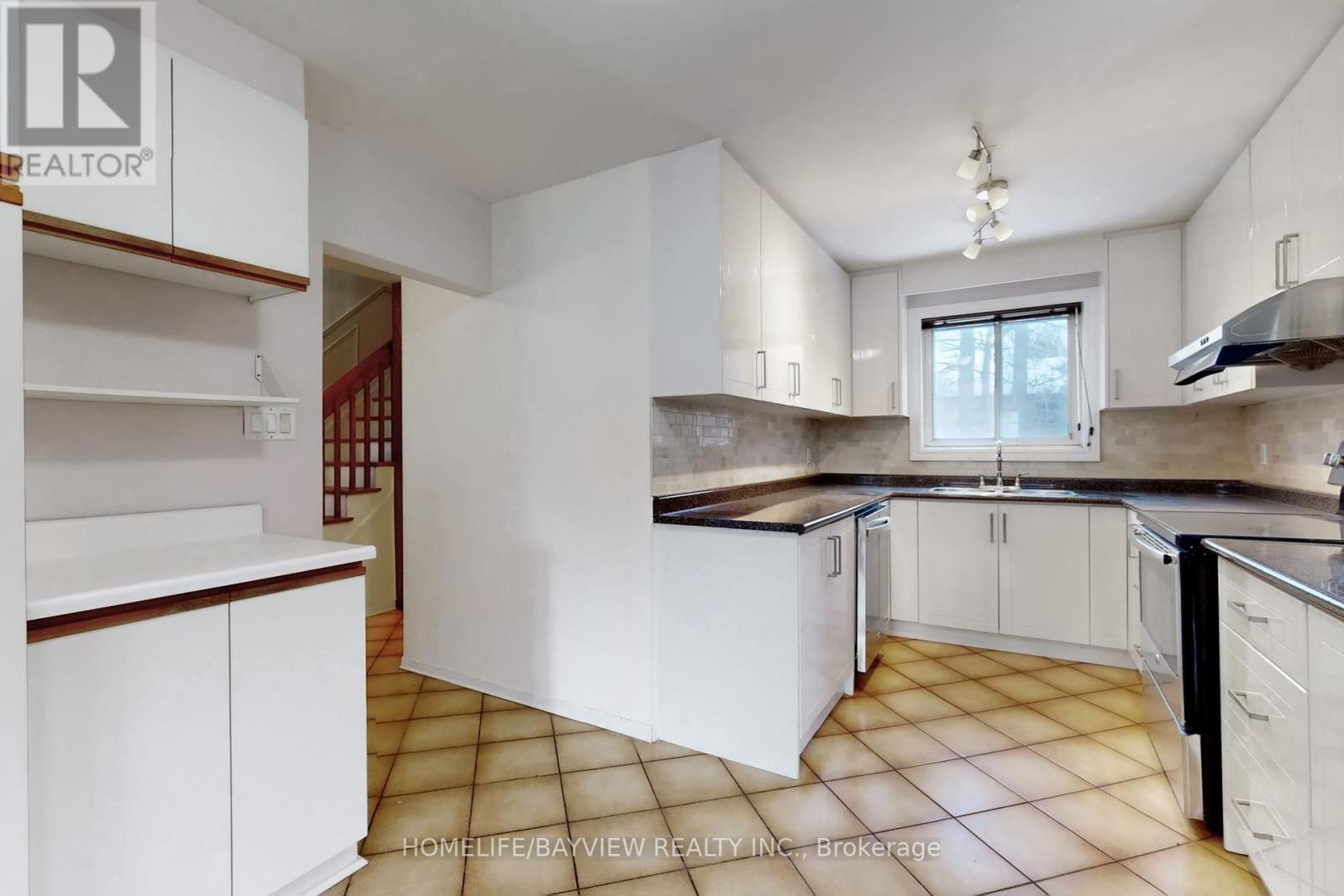 22 Marowyne Drive, Toronto, Ontario  M2J 2A4 - Photo 25 - C12931166