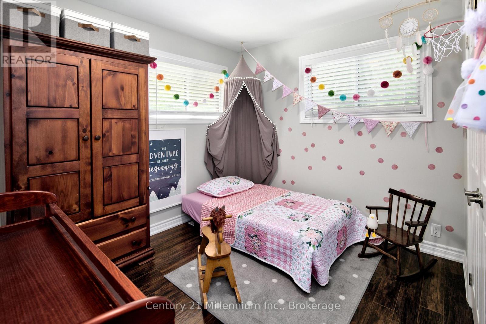 5 Bells Park Road, Wasaga Beach, Ontario  L9Z 2X2 - Photo 16 - S12959700