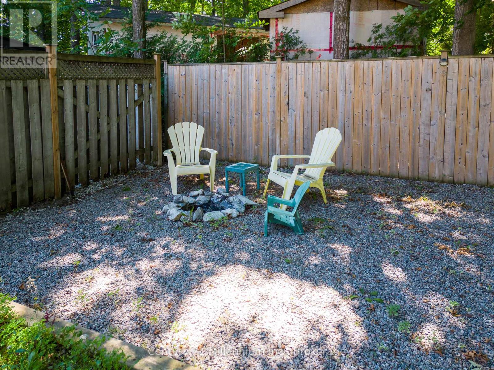 5 Bells Park Road, Wasaga Beach, Ontario  L9Z 2X2 - Photo 20 - S12959700