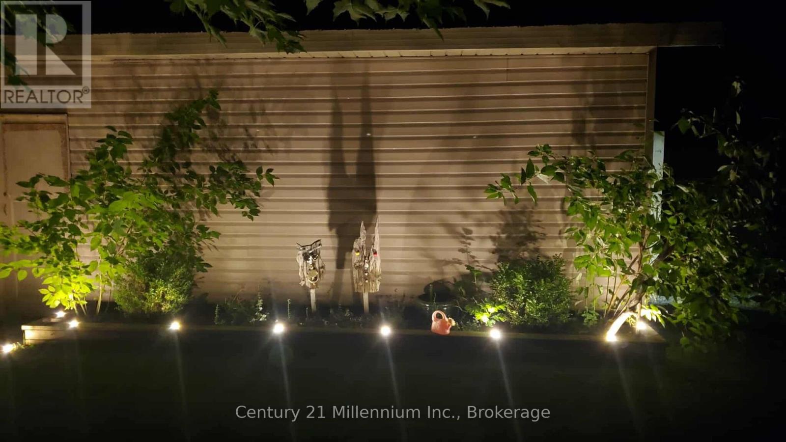 5 Bells Park Road, Wasaga Beach, Ontario  L9Z 2X2 - Photo 26 - S12959700