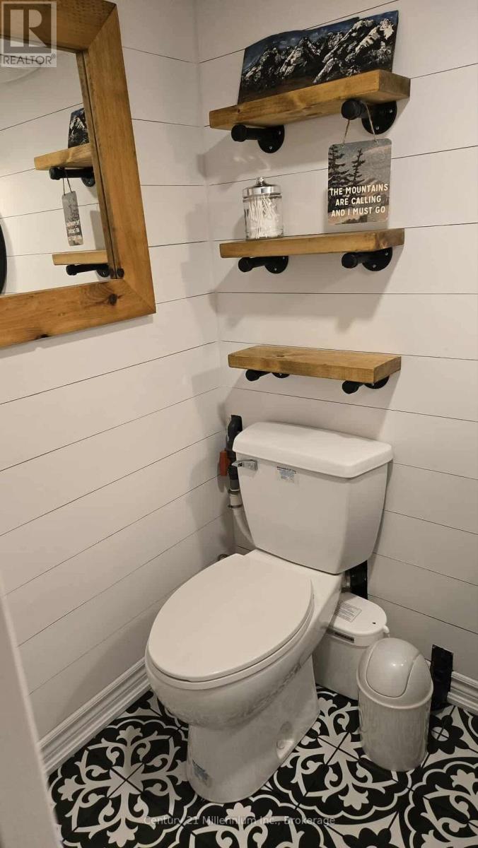 5 Bells Park Road, Wasaga Beach, Ontario  L9Z 2X2 - Photo 29 - S12959700