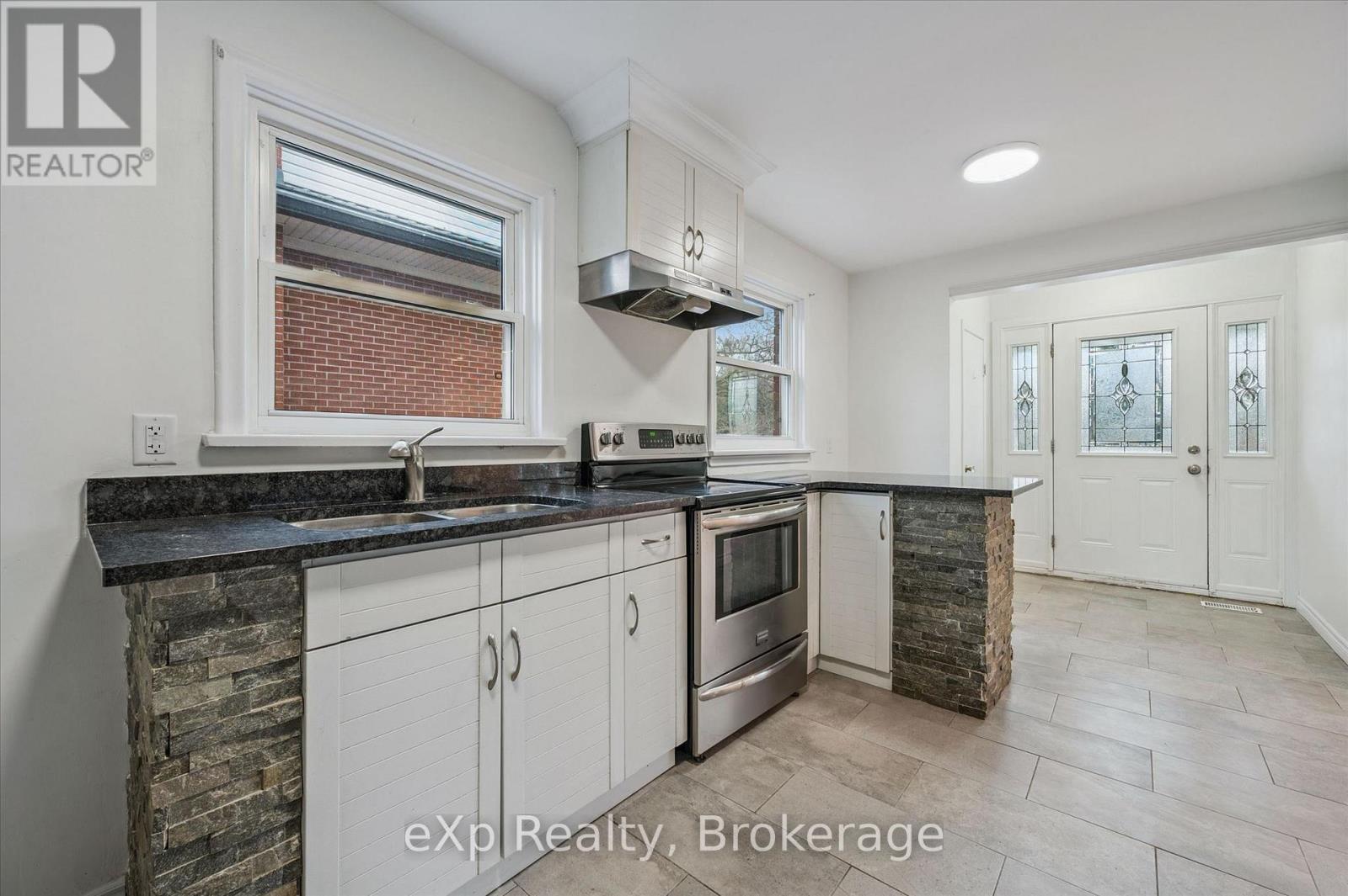 14 Lincoln Crescent, Guelph, Ontario N1E 1Y8 - Photo 12 - X12959710