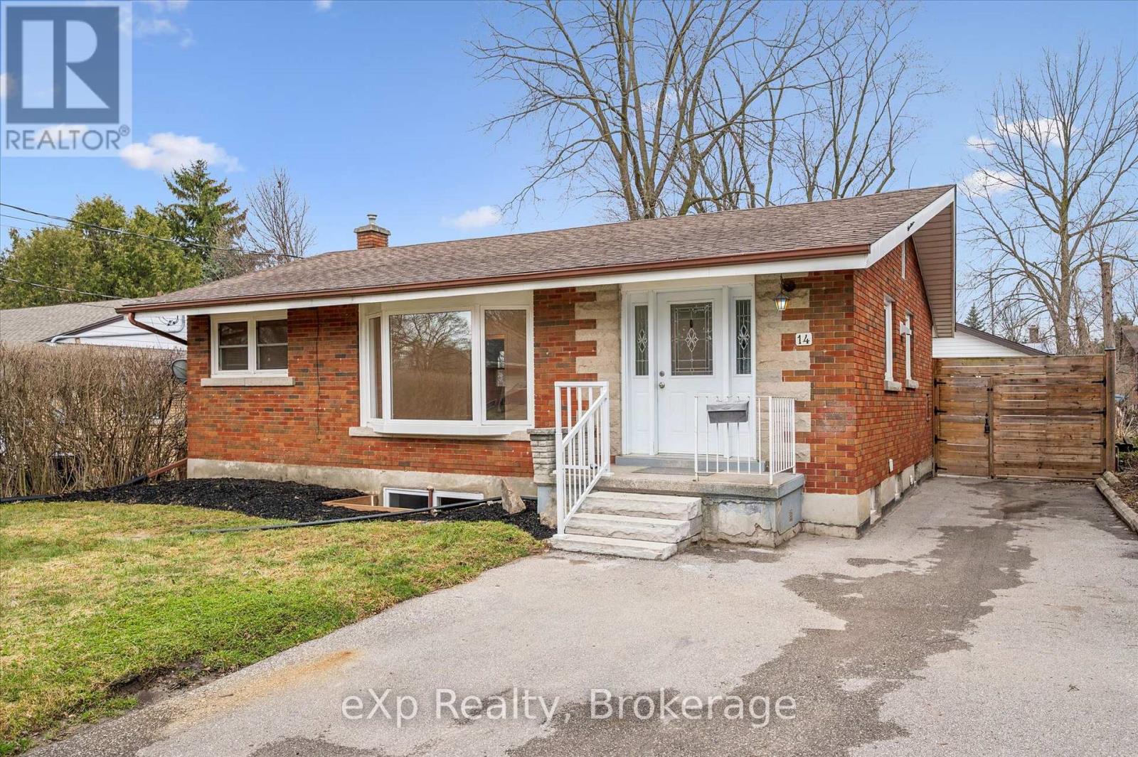 14 Lincoln Crescent, Guelph, Ontario N1E 1Y8 - Photo 3 - X12959710