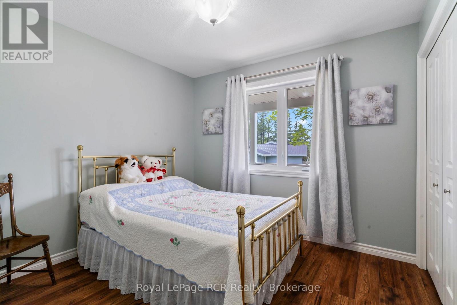 615 Cayuga Crescent, Huron-Kinloss, Ontario  N2Z 2X3 - Photo 25 - X12959818