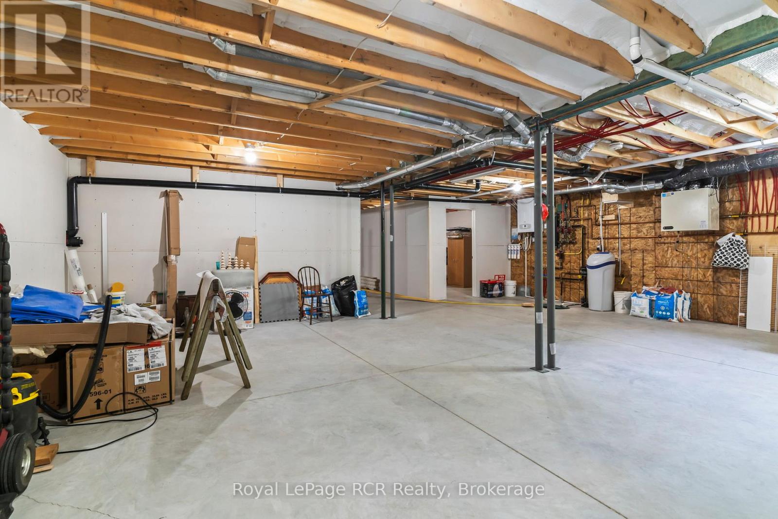 615 Cayuga Crescent, Huron-Kinloss, Ontario  N2Z 2X3 - Photo 30 - X12959818