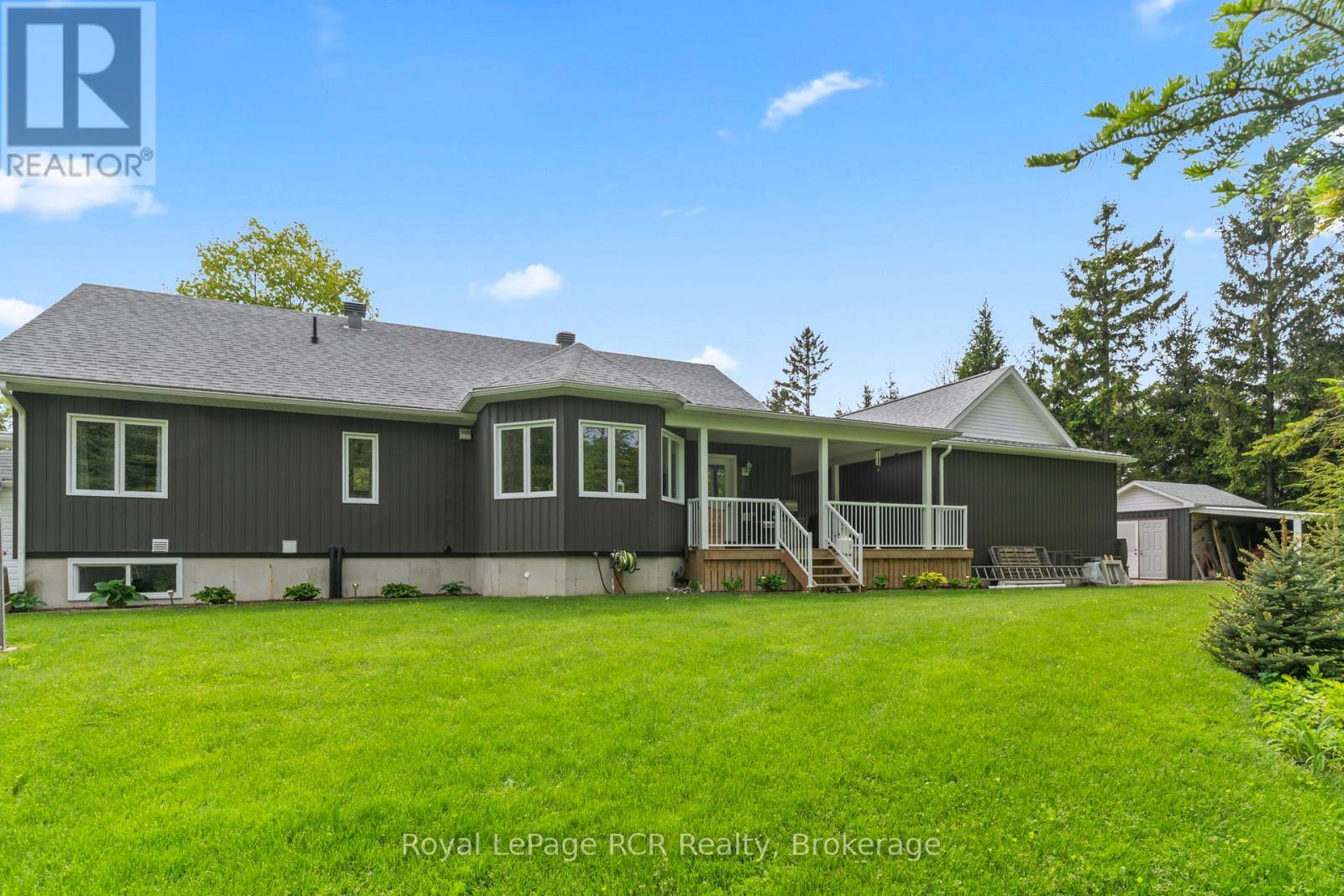 615 Cayuga Crescent, Huron-Kinloss, Ontario  N2Z 2X3 - Photo 37 - X12959818
