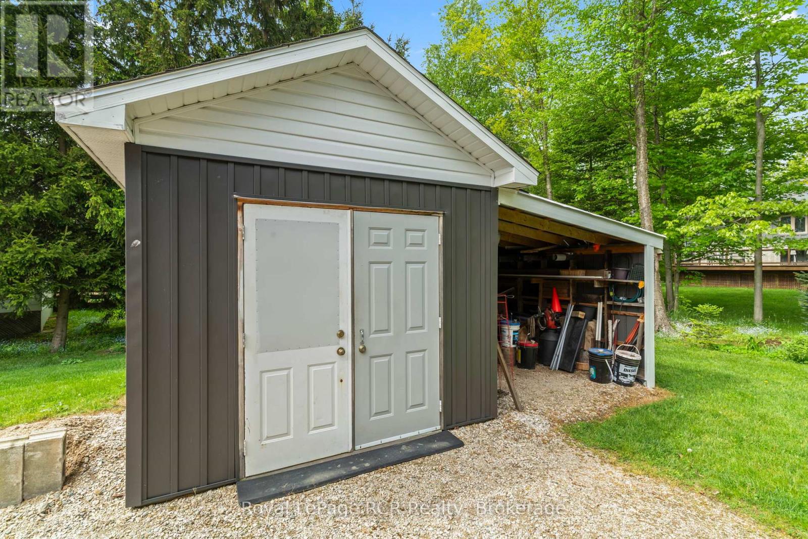 615 Cayuga Crescent, Huron-Kinloss, Ontario  N2Z 2X3 - Photo 40 - X12959818