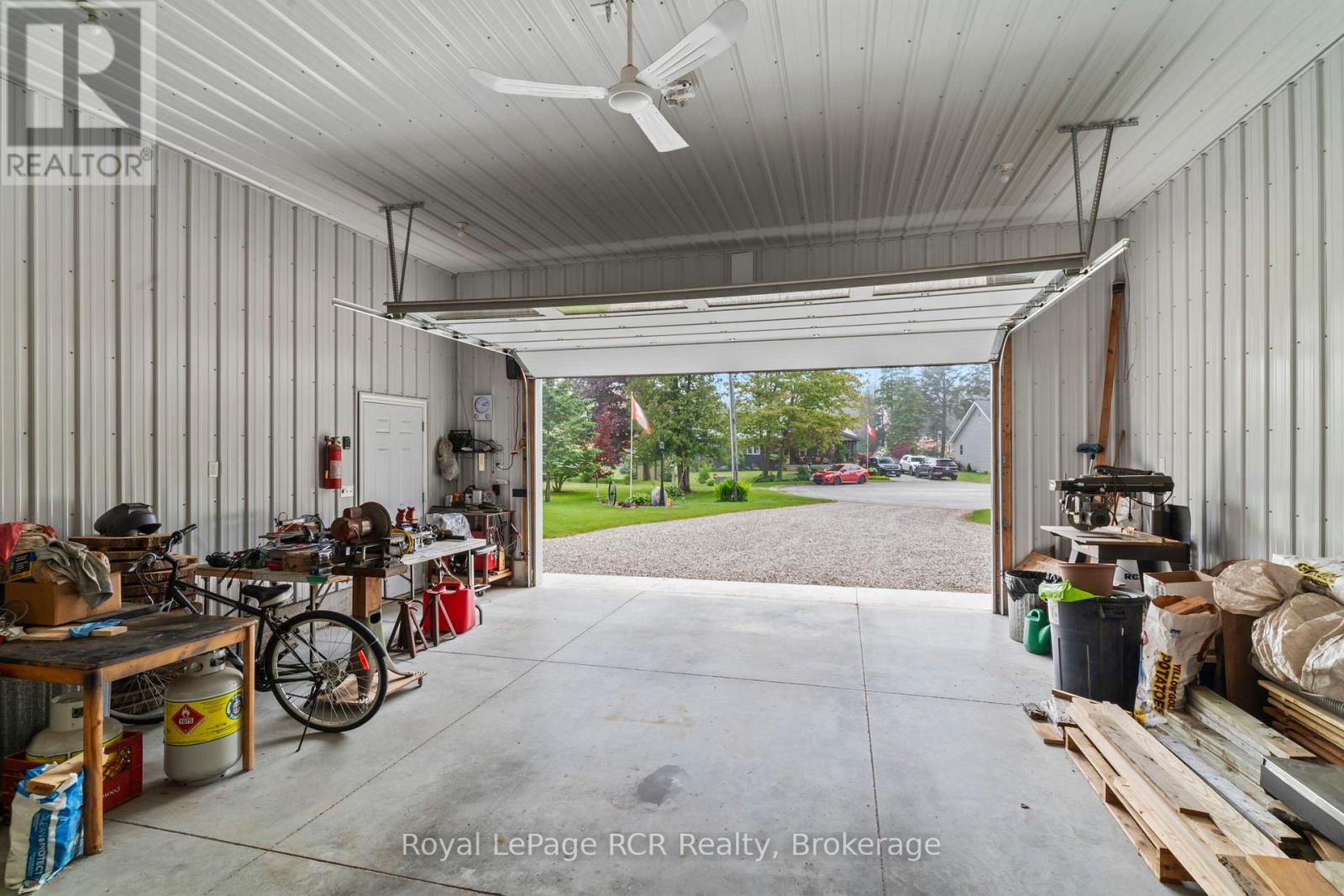 615 Cayuga Crescent, Huron-Kinloss, Ontario  N2Z 2X3 - Photo 43 - X12959818