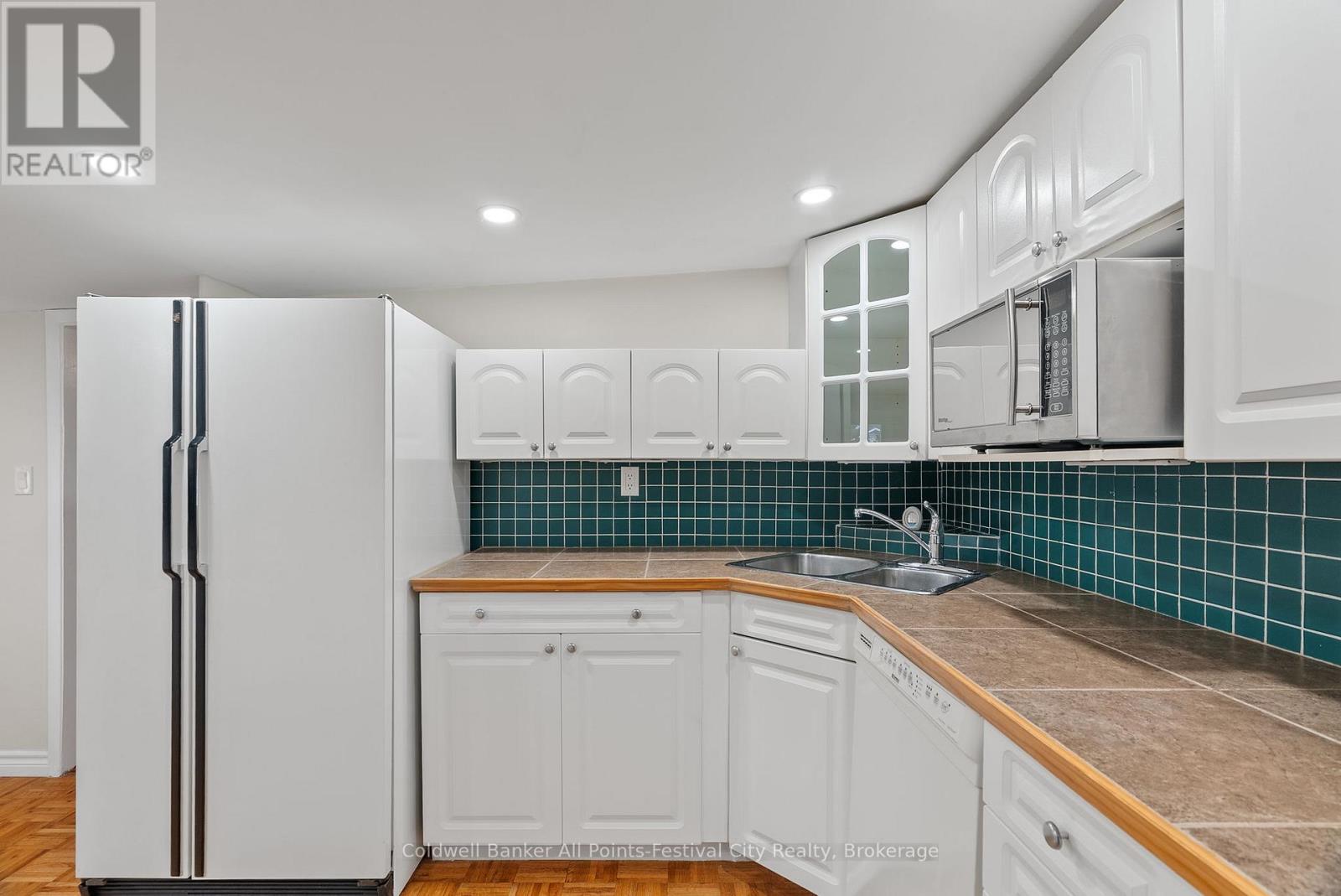 28 Sutton Drive, Ashfield-Colborne-Wawanosh, Ontario  N7A 3Y3 - Photo 6 - X12959834