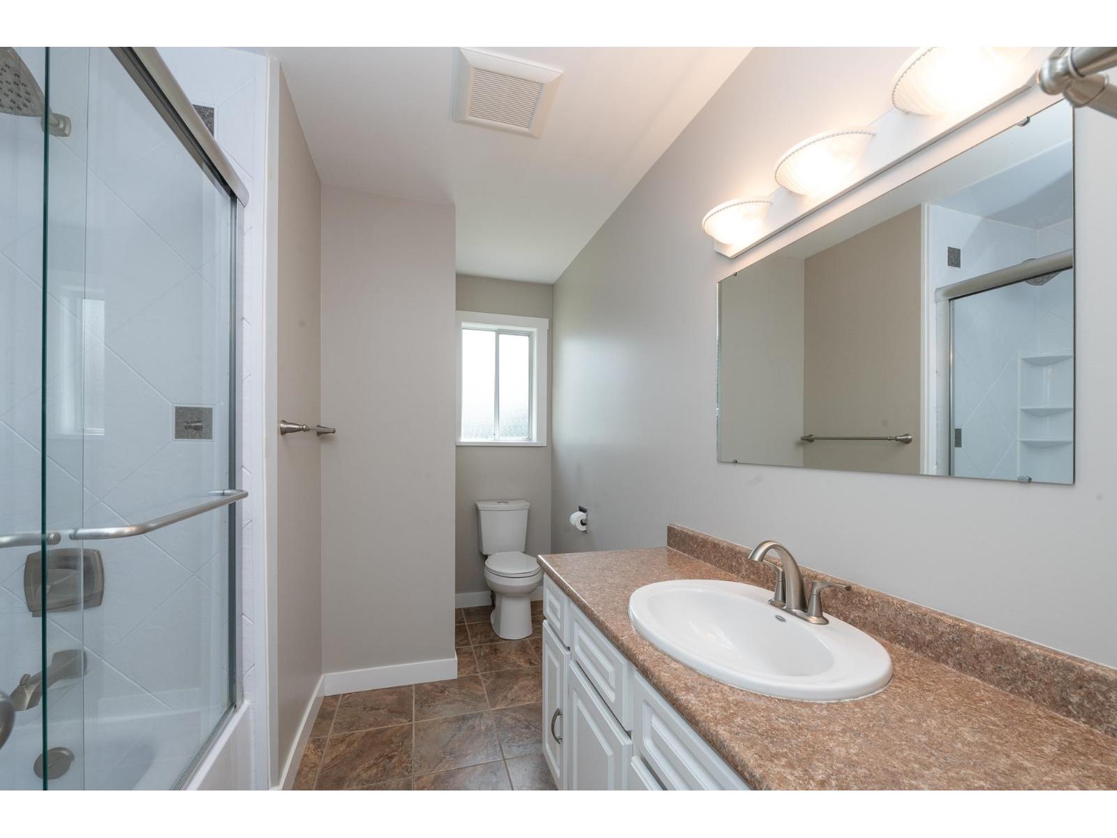 27052 34a Avenue, Langley, British Columbia  V4W 3H3 - Photo 23 - R3106091