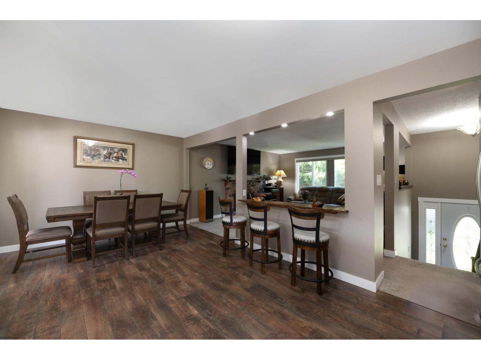 27052 34a Avenue, Langley, British Columbia  V4W 3H3 - Photo 13 - R3106091