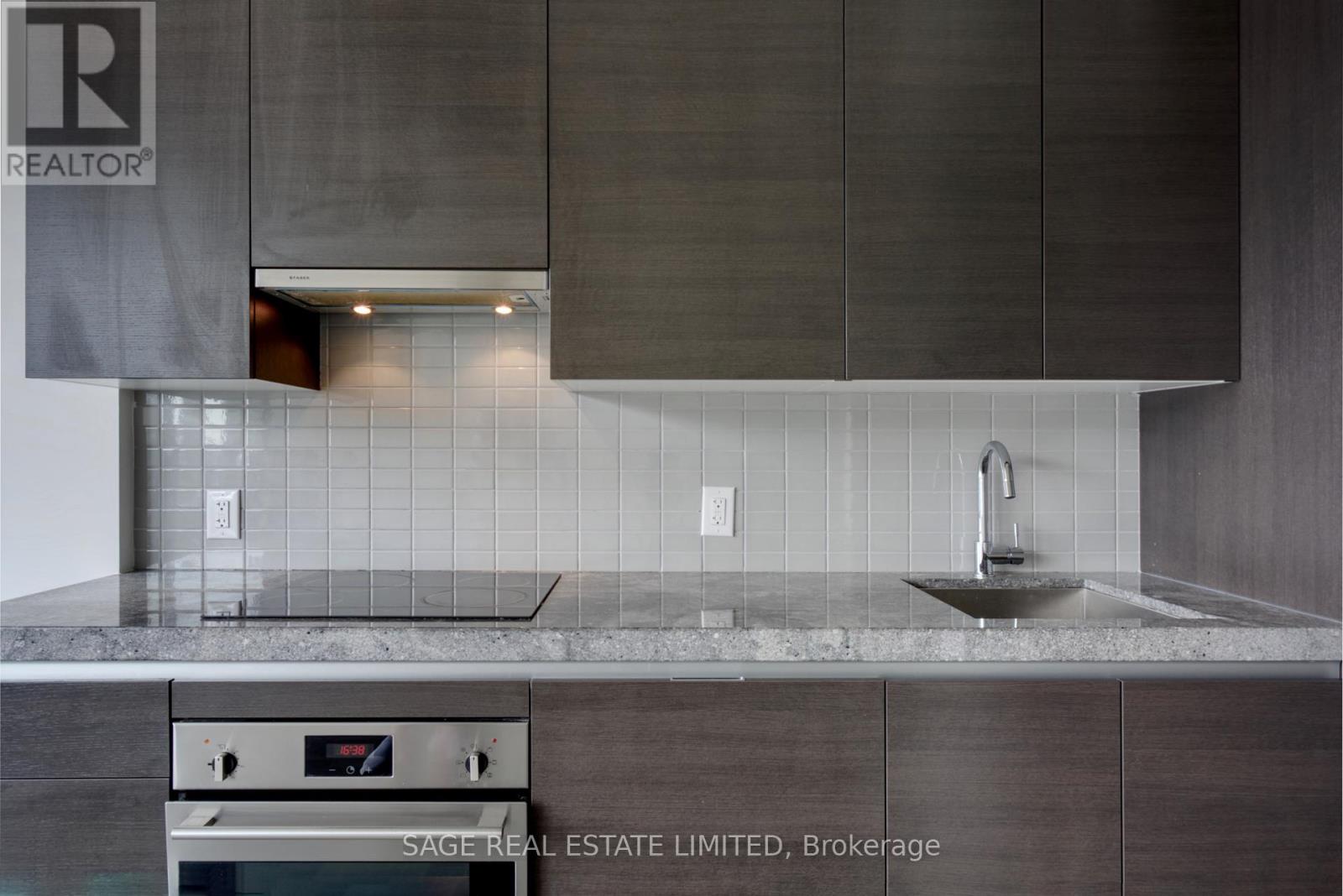 1220 - 629 KING STREET W, Toronto, Ontario