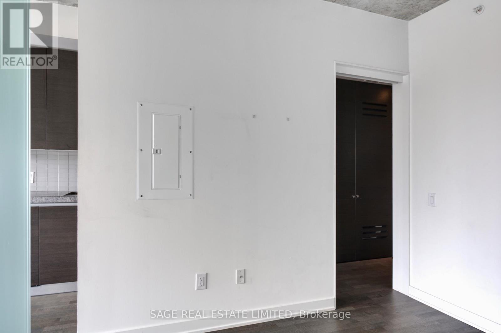 1220 - 629 King Street W, Toronto, Ontario  M5G 0G9 - Photo 10 - C12959712