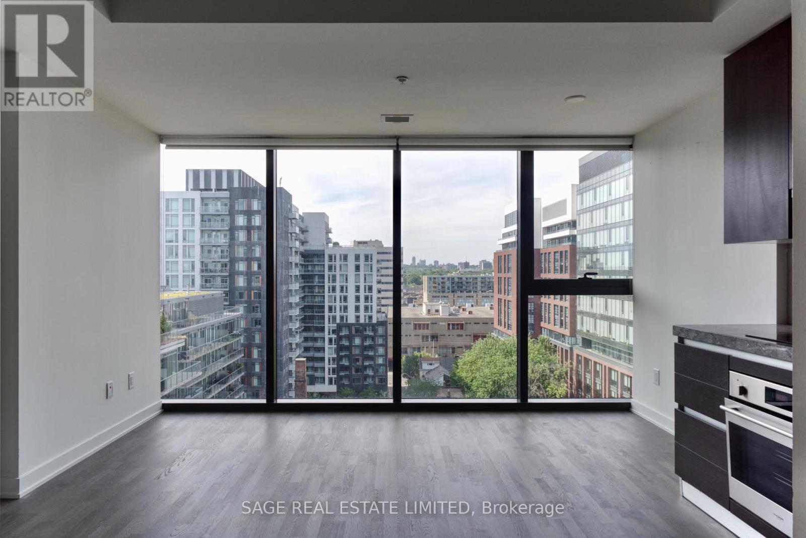 1220 - 629 King Street W, Toronto, Ontario  M5G 0G9 - Photo 2 - C12959712