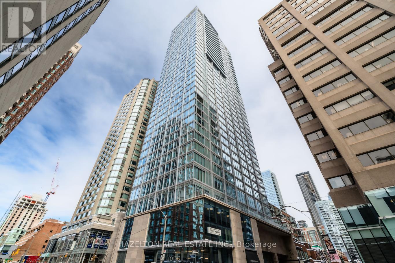3001 - 200 CUMBERLAND STREET, Toronto, Ontario