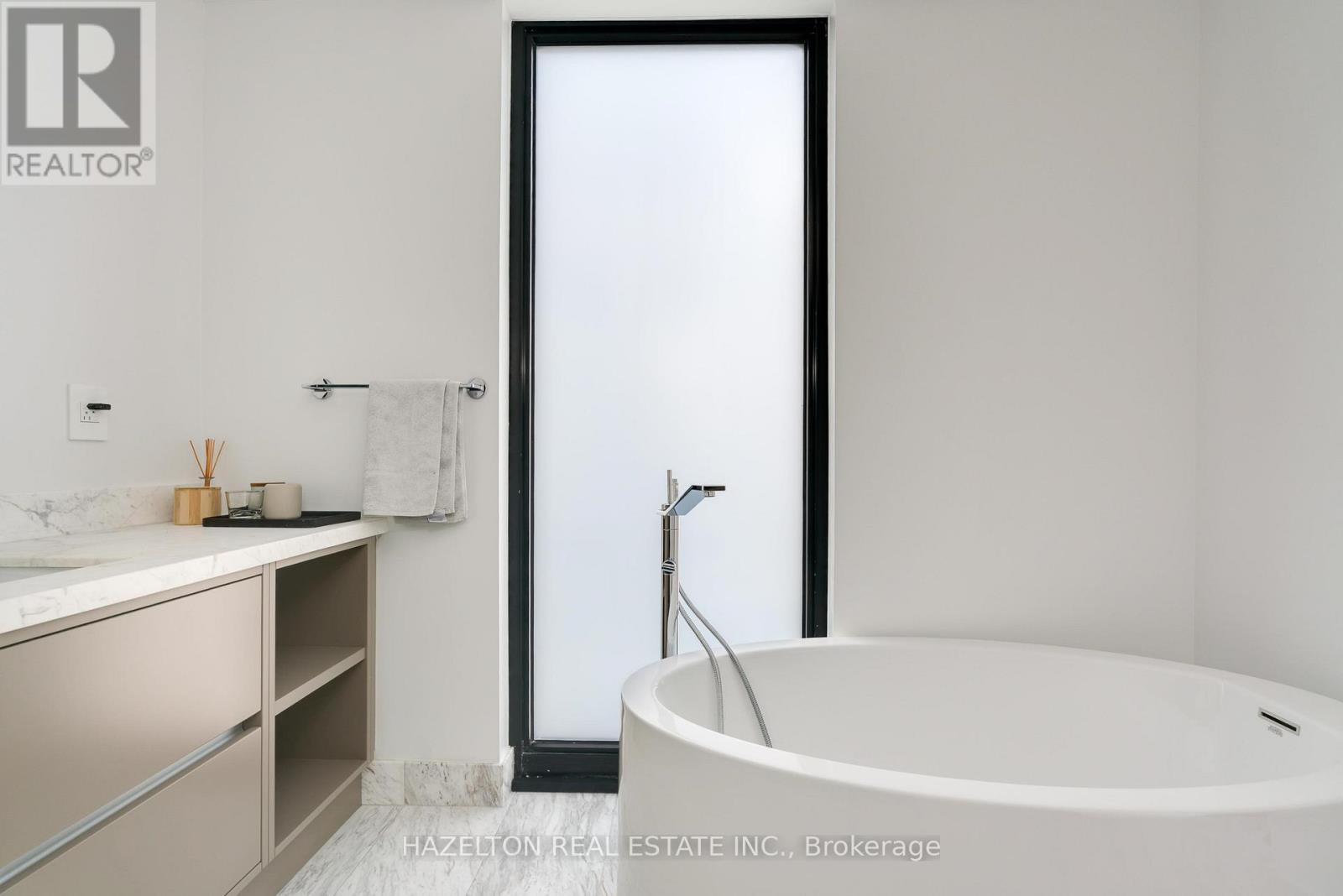 3001 - 200 Cumberland Street, Toronto, Ontario  M5R 0B7 - Photo 23 - C12959744