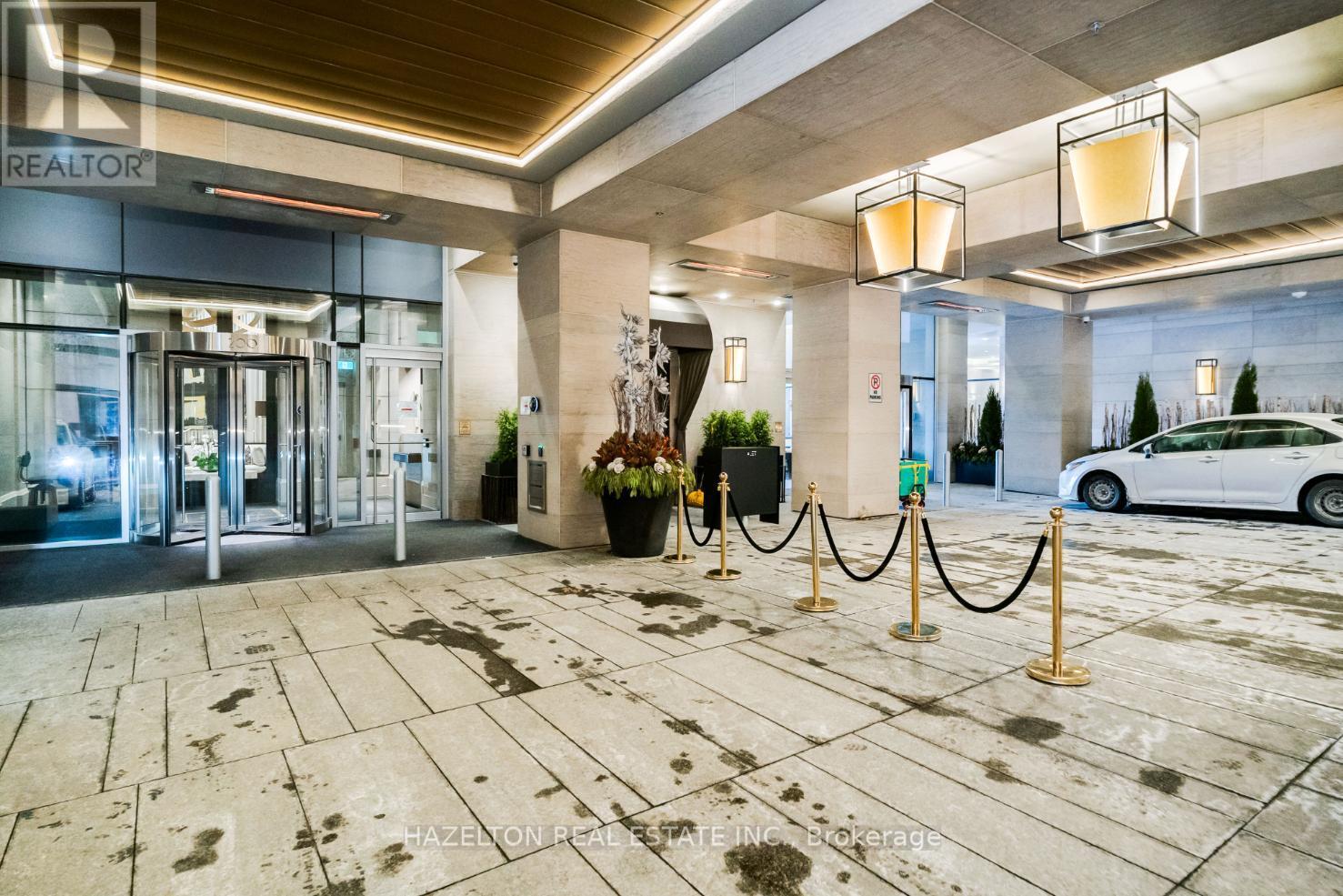 3001 - 200 Cumberland Street, Toronto, Ontario  M5R 0B7 - Photo 33 - C12959744