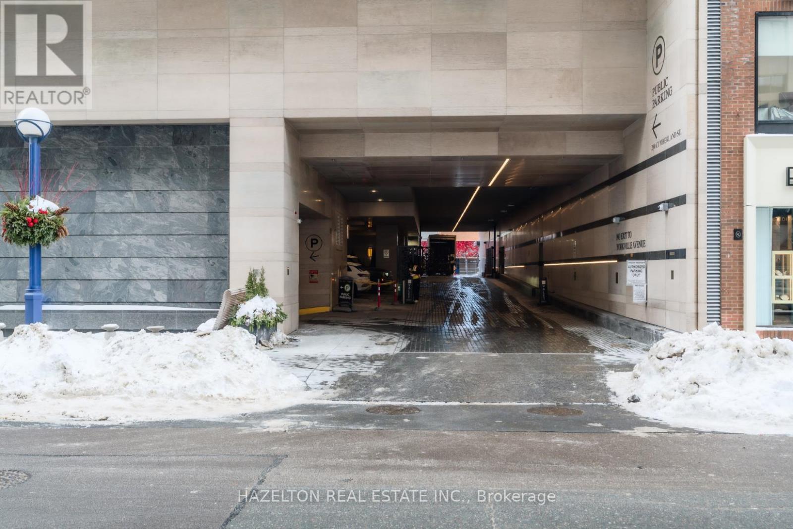 3001 - 200 Cumberland Street, Toronto, Ontario  M5R 0B7 - Photo 35 - C12959744